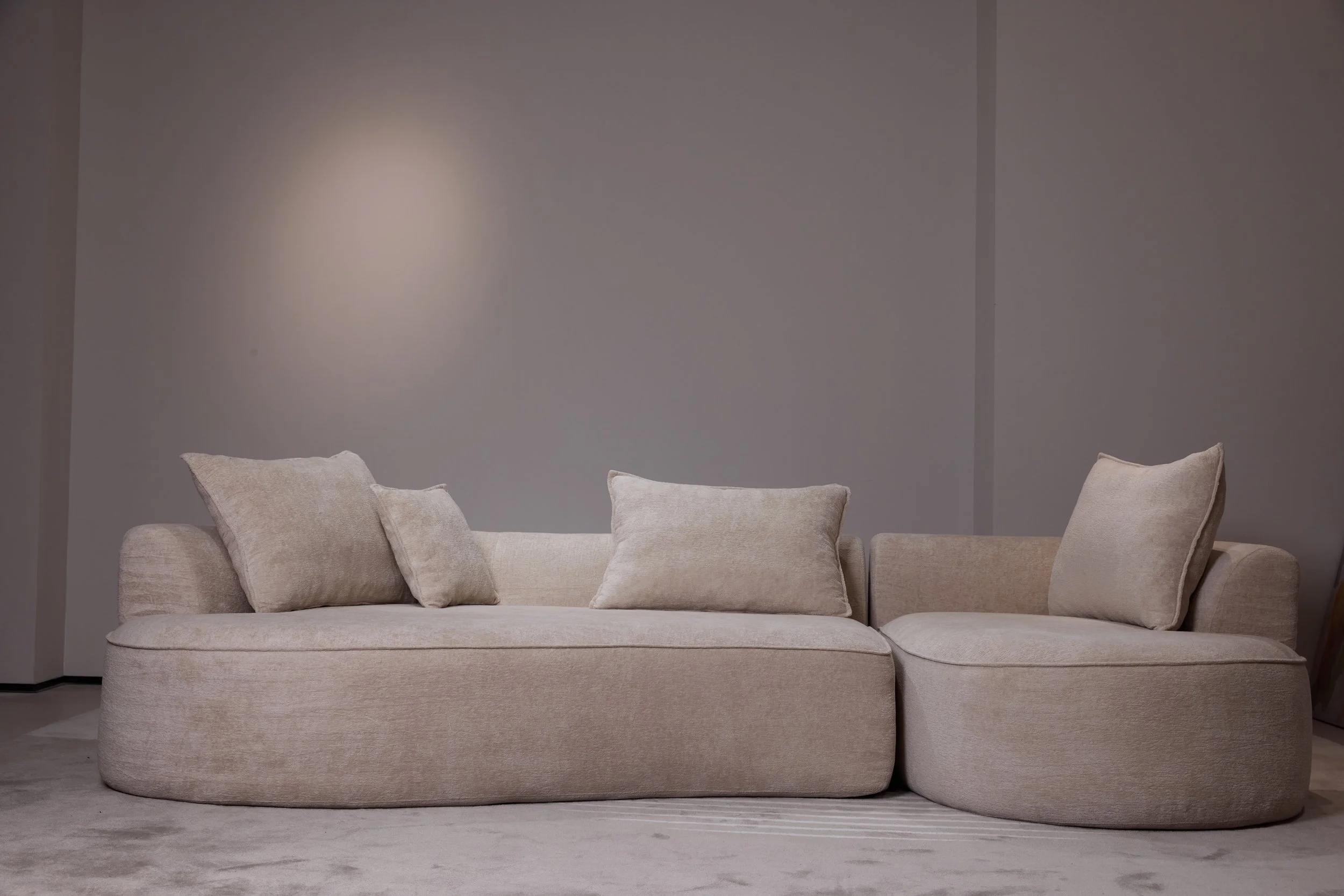 sofa 2 (5).jpg