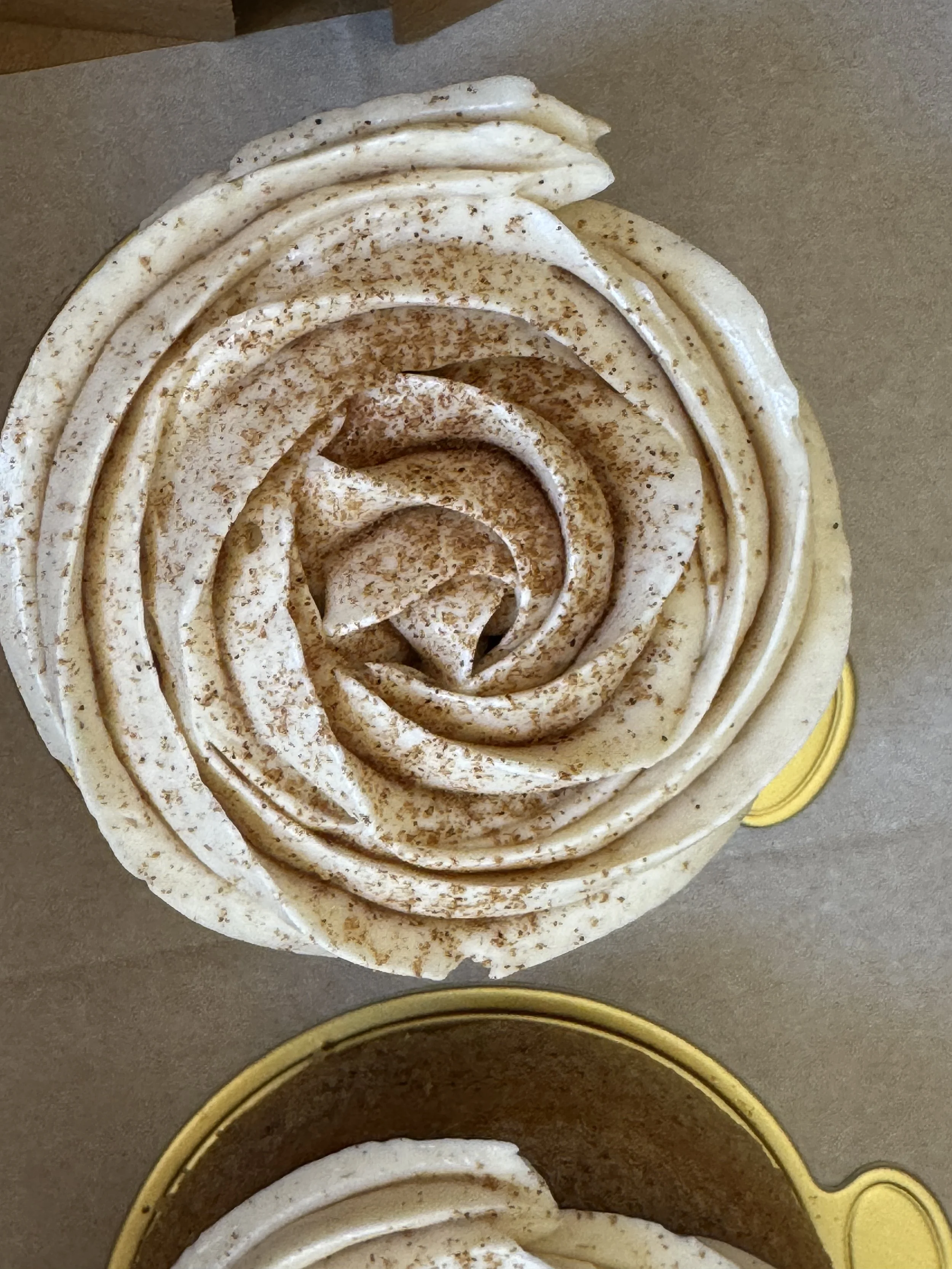 Spiced Vanilla Chai Mini Cake