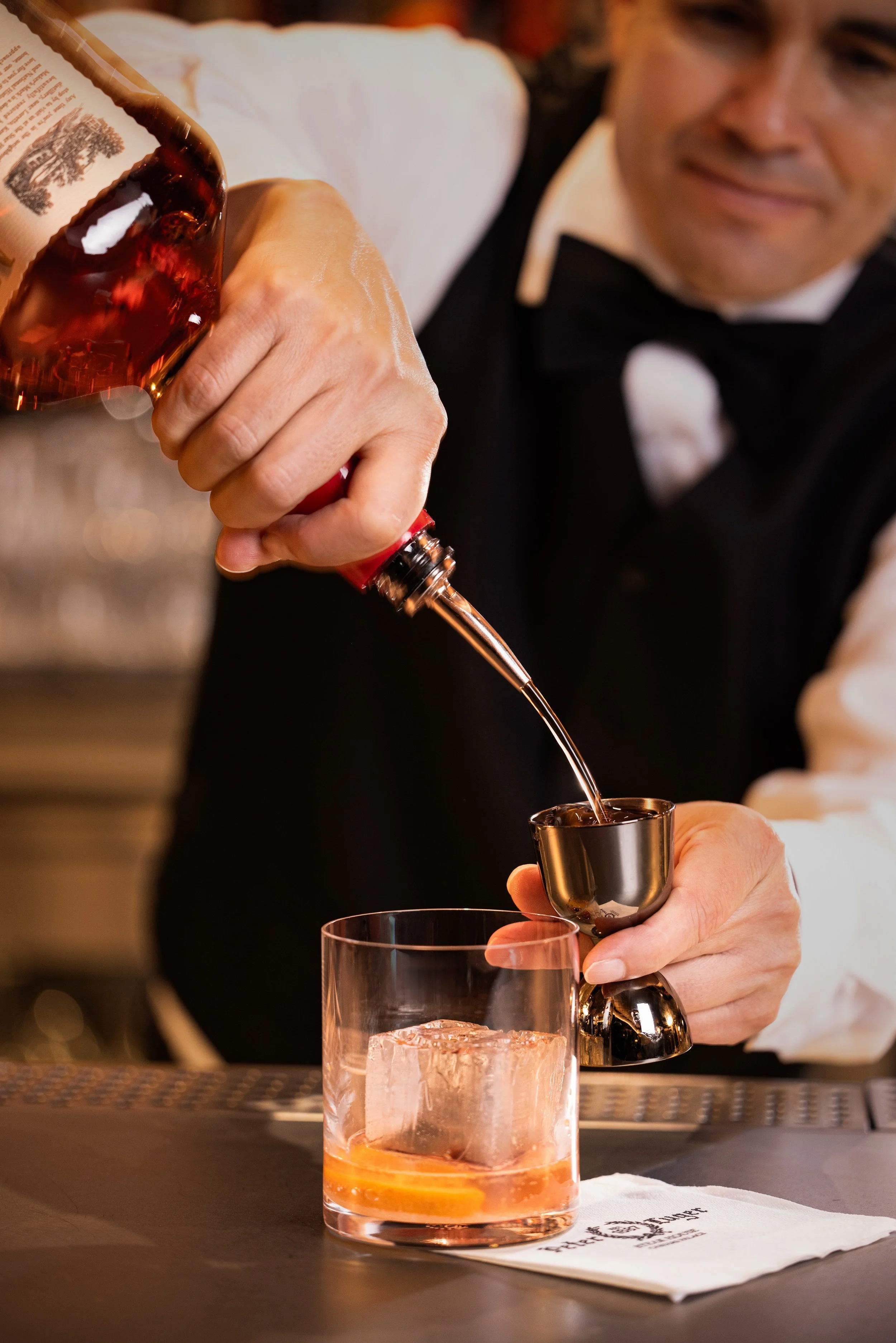 Willamsburg-Fashioned-Peter-Luger-michael-rudin-698.jpg