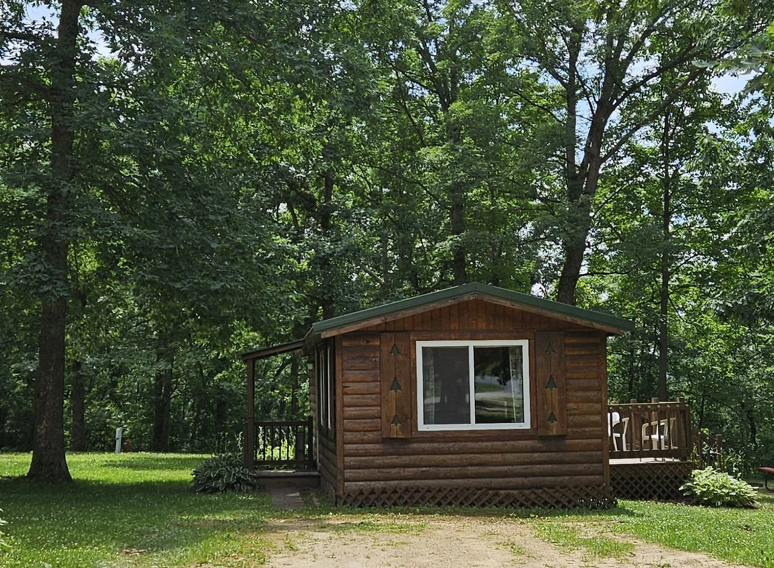 large cabin short.jpg