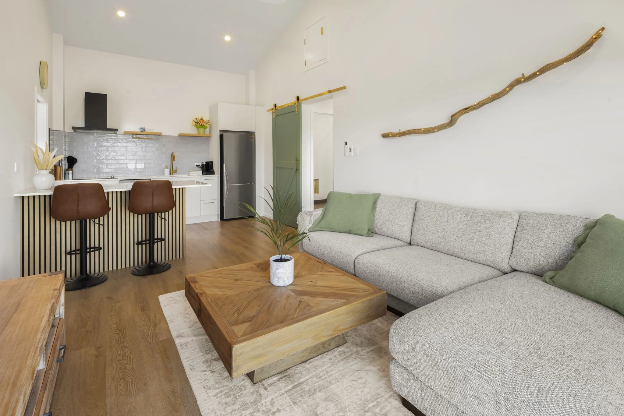 34-web-or-mls-inHouse_AR5_4529.jpg