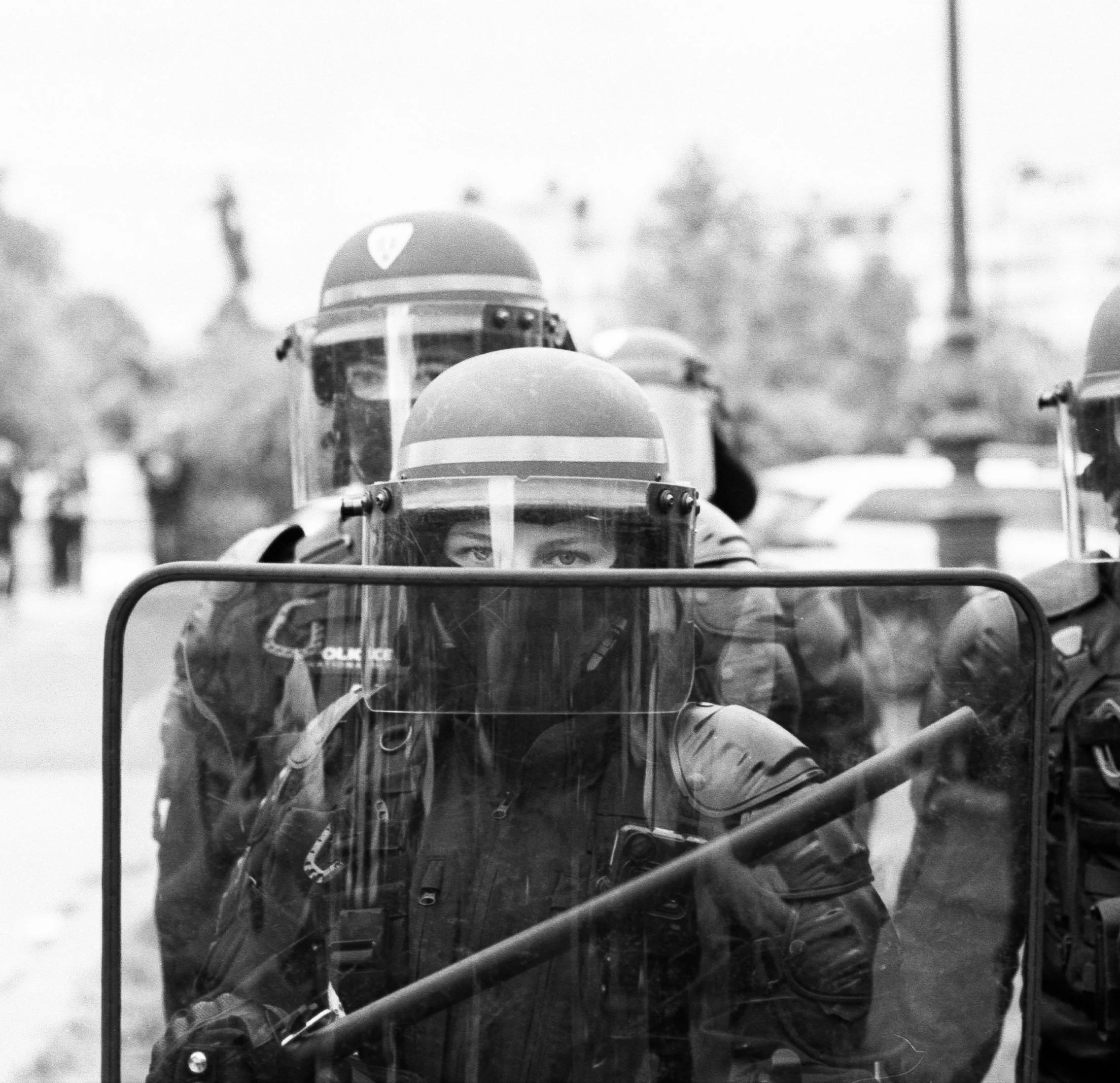 Female French Police Officer / Paris, May 1st 2026