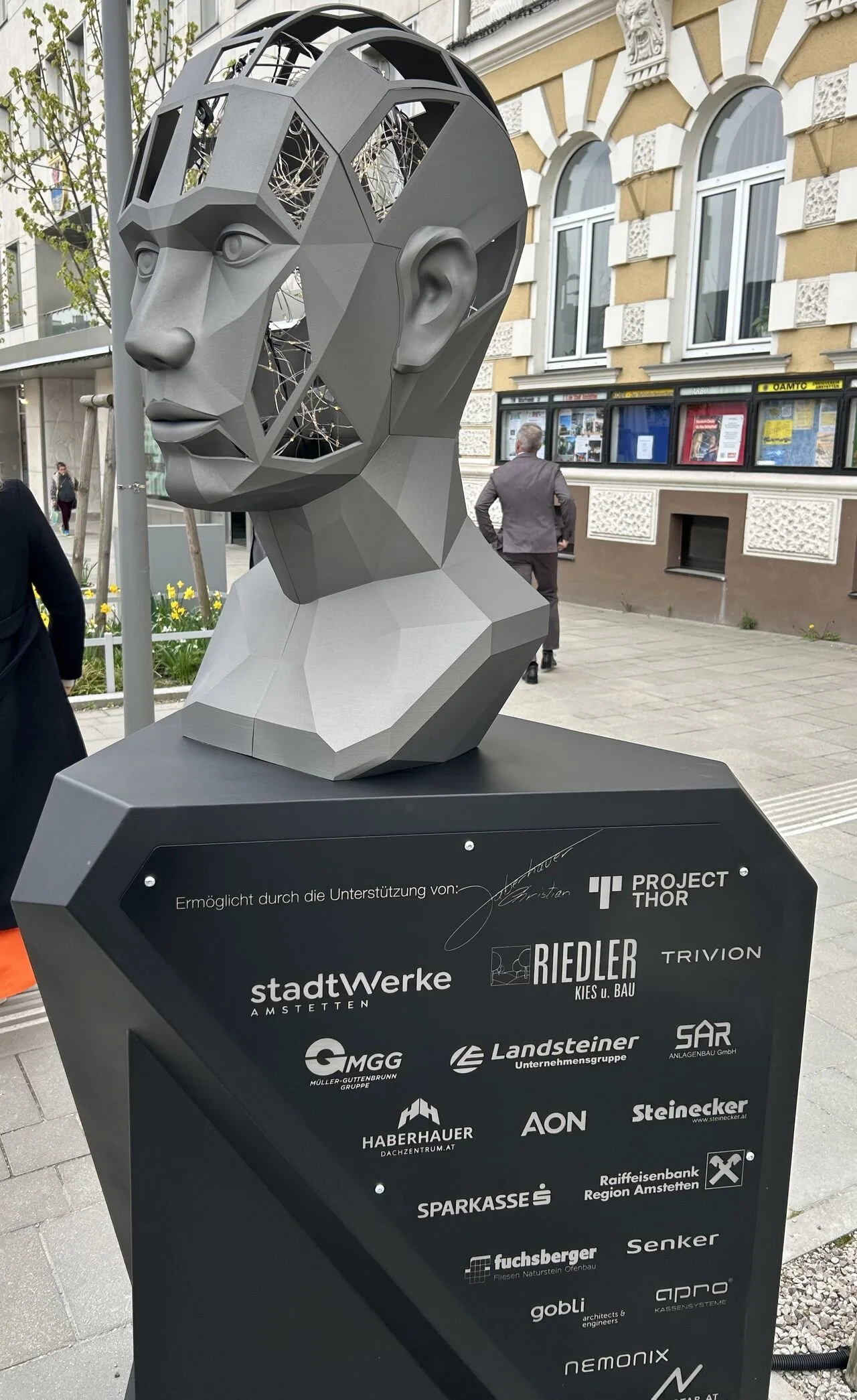02_Fotospot-Skulptur_Amstetten.jpeg