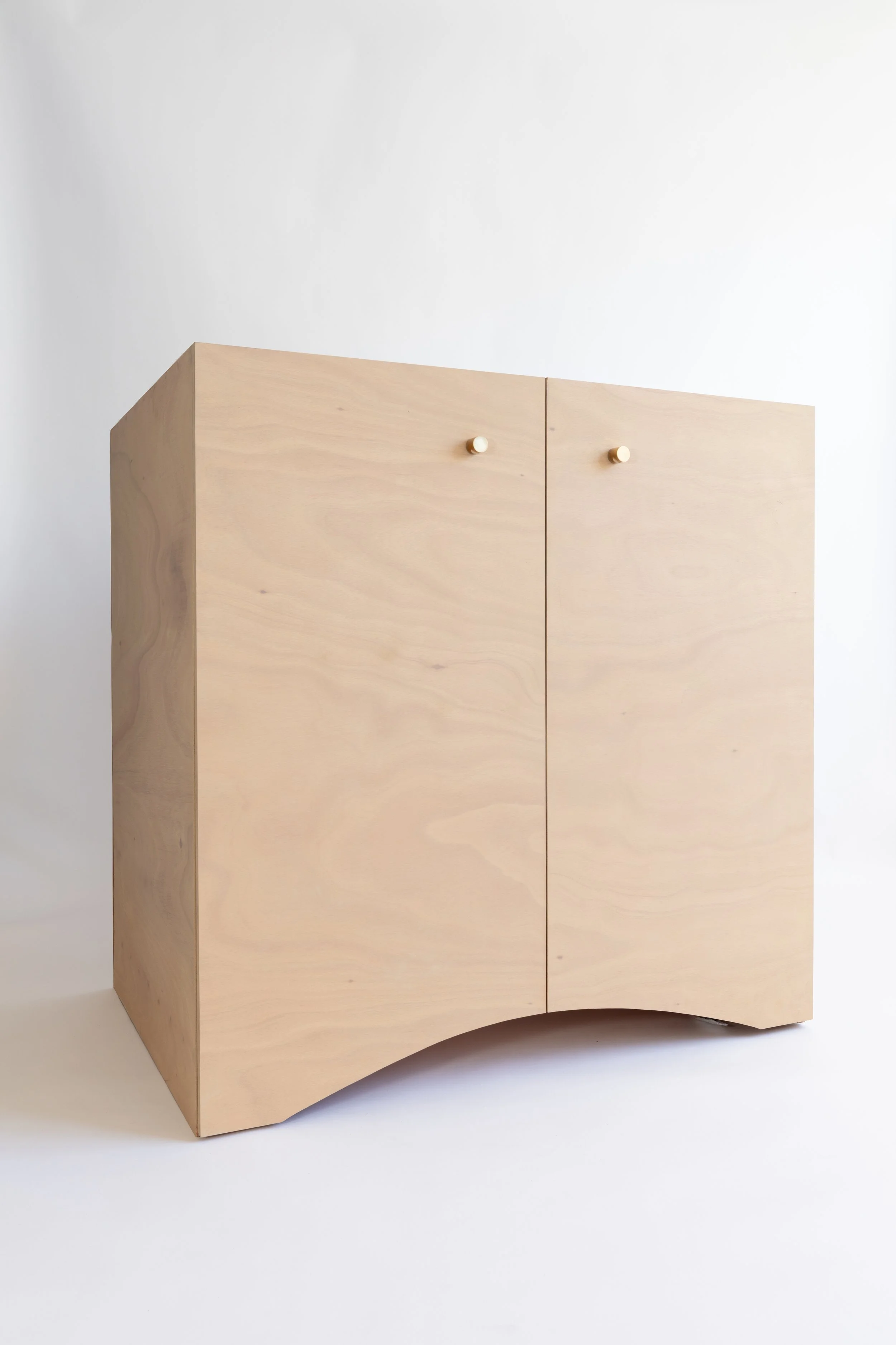 Mia's Cabinet