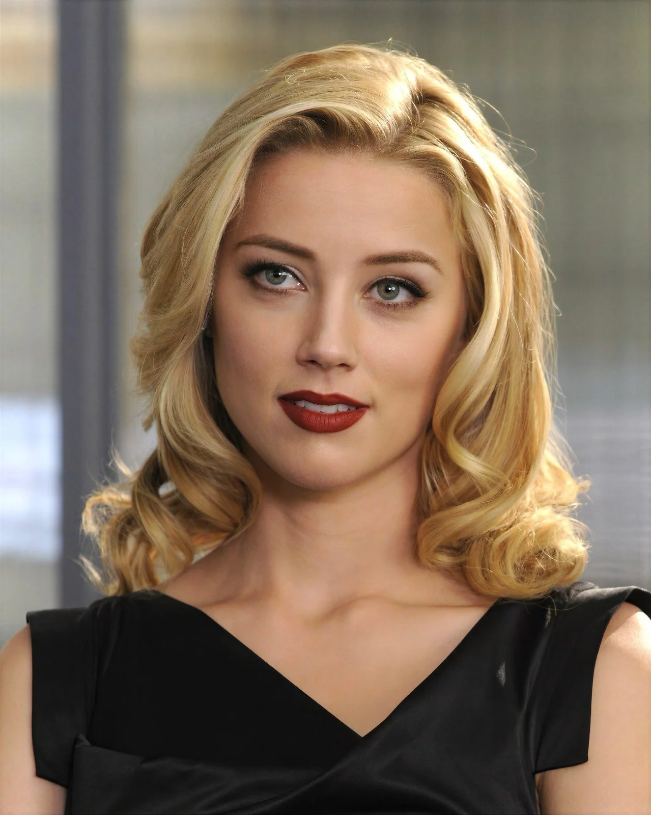 Amber Heard Photo  Glossy Ultra HD Premium Print Borderless Celebrity 278043885612.jpg