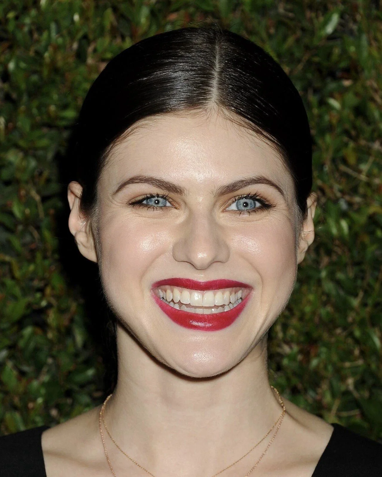Alexandra Daddario Photo  Glossy Ultra HD Beautiful Borderless Celebrity 278250318251.jpg