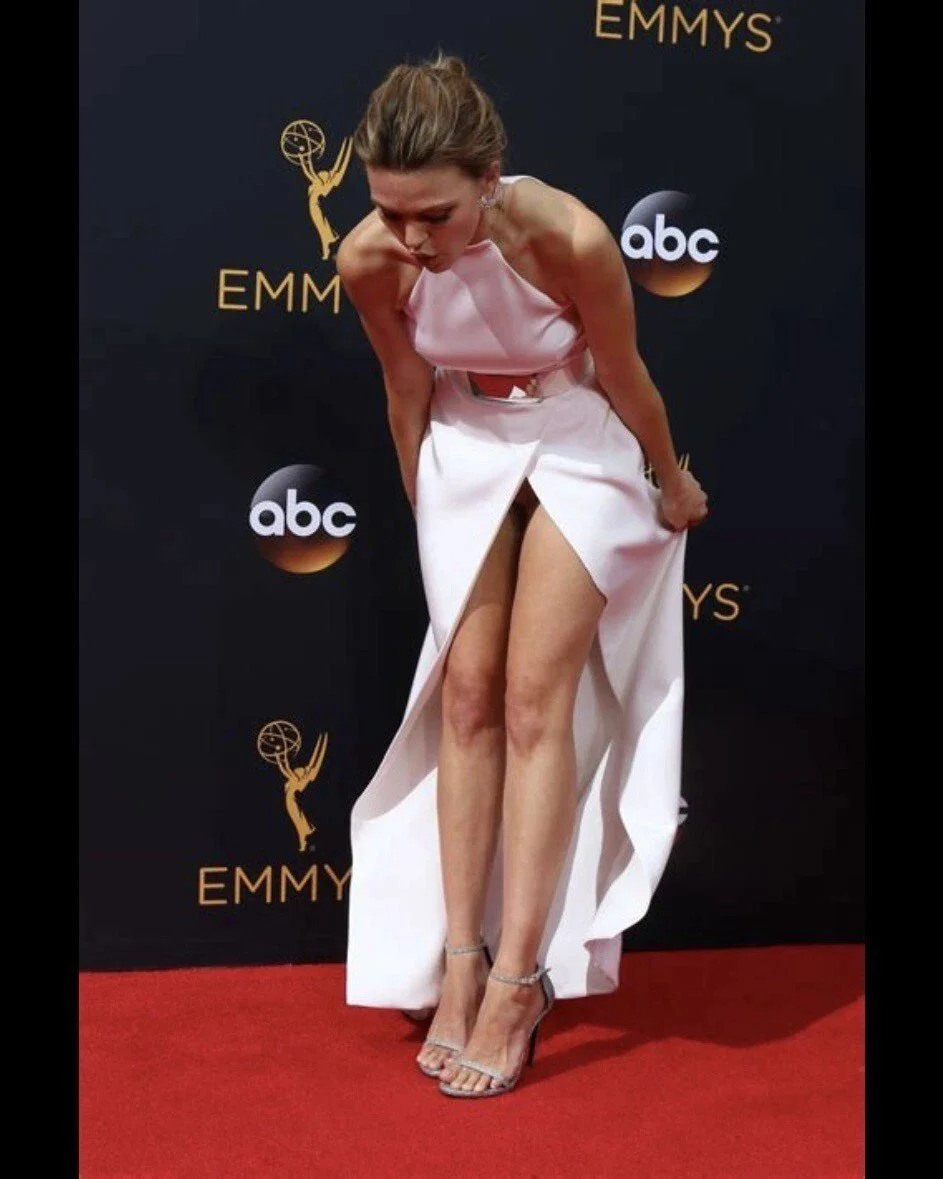 Aimee Teegarden Photo  Glossy Ultra HD Beautiful Print Borderless Celebrity 278250384365.jpg