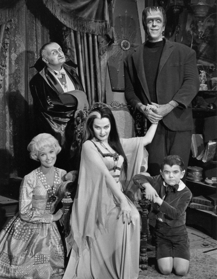 The Munsters Family Happy.jpg