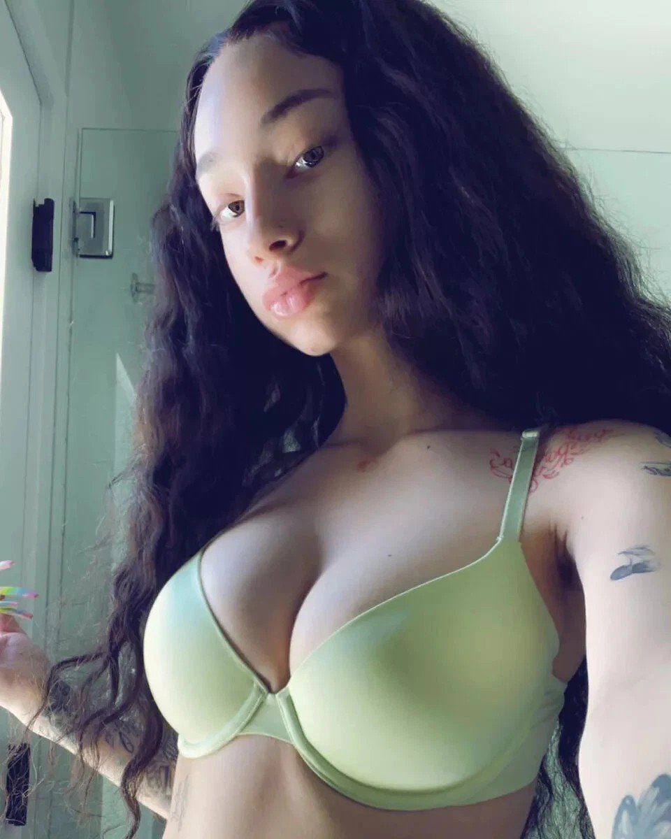 Bhad Bhabie Photo  Glossy Sexy Ultra HD Influencer Glamour Model 278218787798.jpg