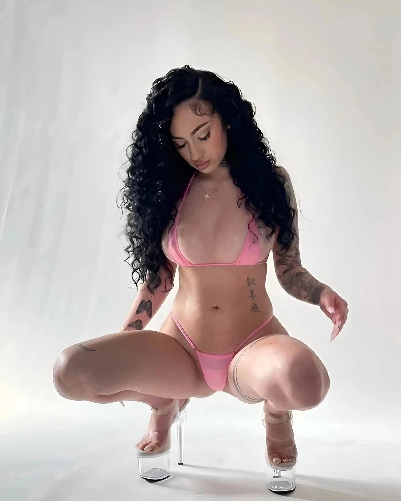 Bhad Bhabie Photo  Glossy Sexy Ultra HD Influencer Glamour Model 278218787769.jpg