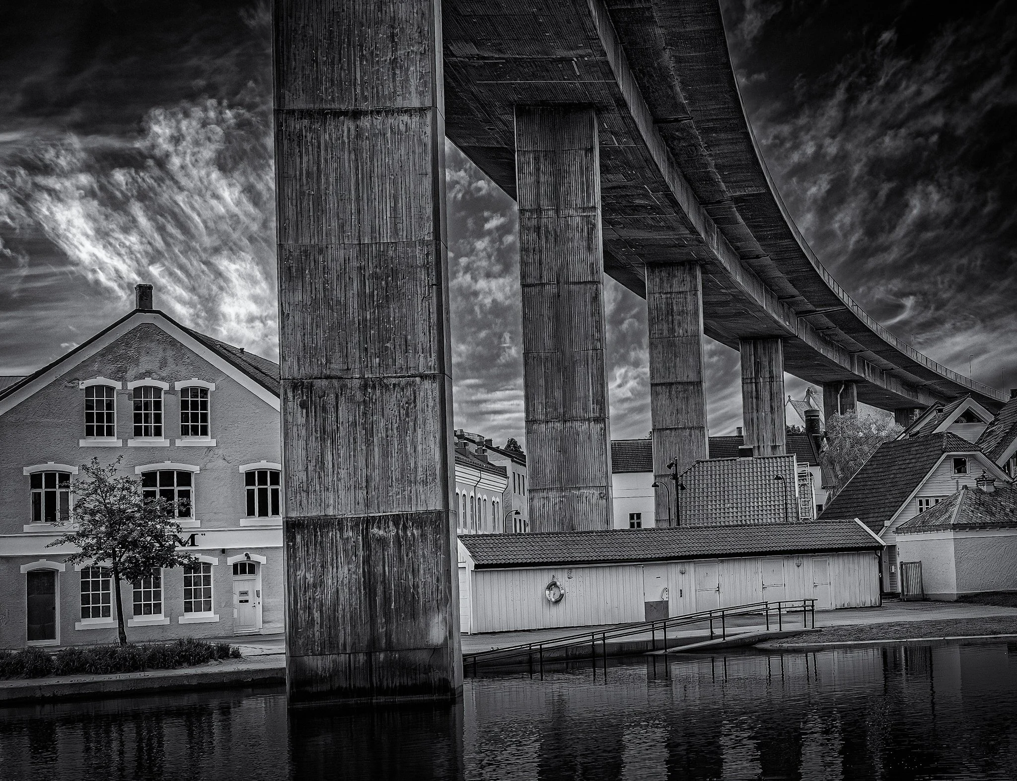 Bybroa3 StavangerBW.jpg
