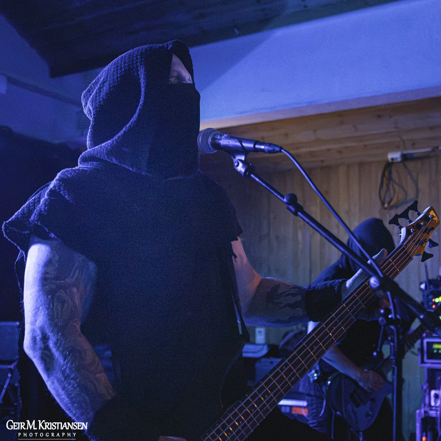 Sworn-4.jpg