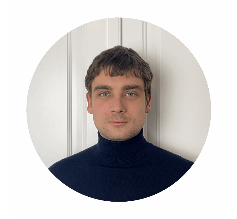 Xander Loretz ist Taschenmacher und Designer aus Wien. In seiner Werkstatt werden exklusive Taschen und Lederwaren in Handarbeit gefertigt.