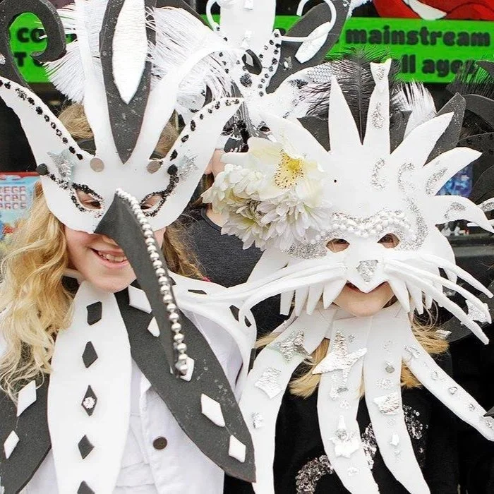 CARNIVAL MASKS & HEADDRESSES

Colourful, wearable art projects exploring pattern, construction and imaginative design.