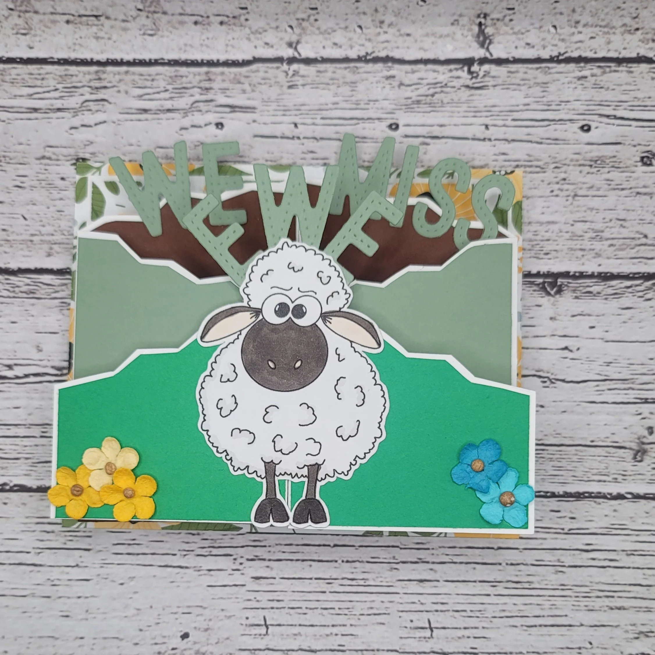 Accordion Card with Fun Edges -  