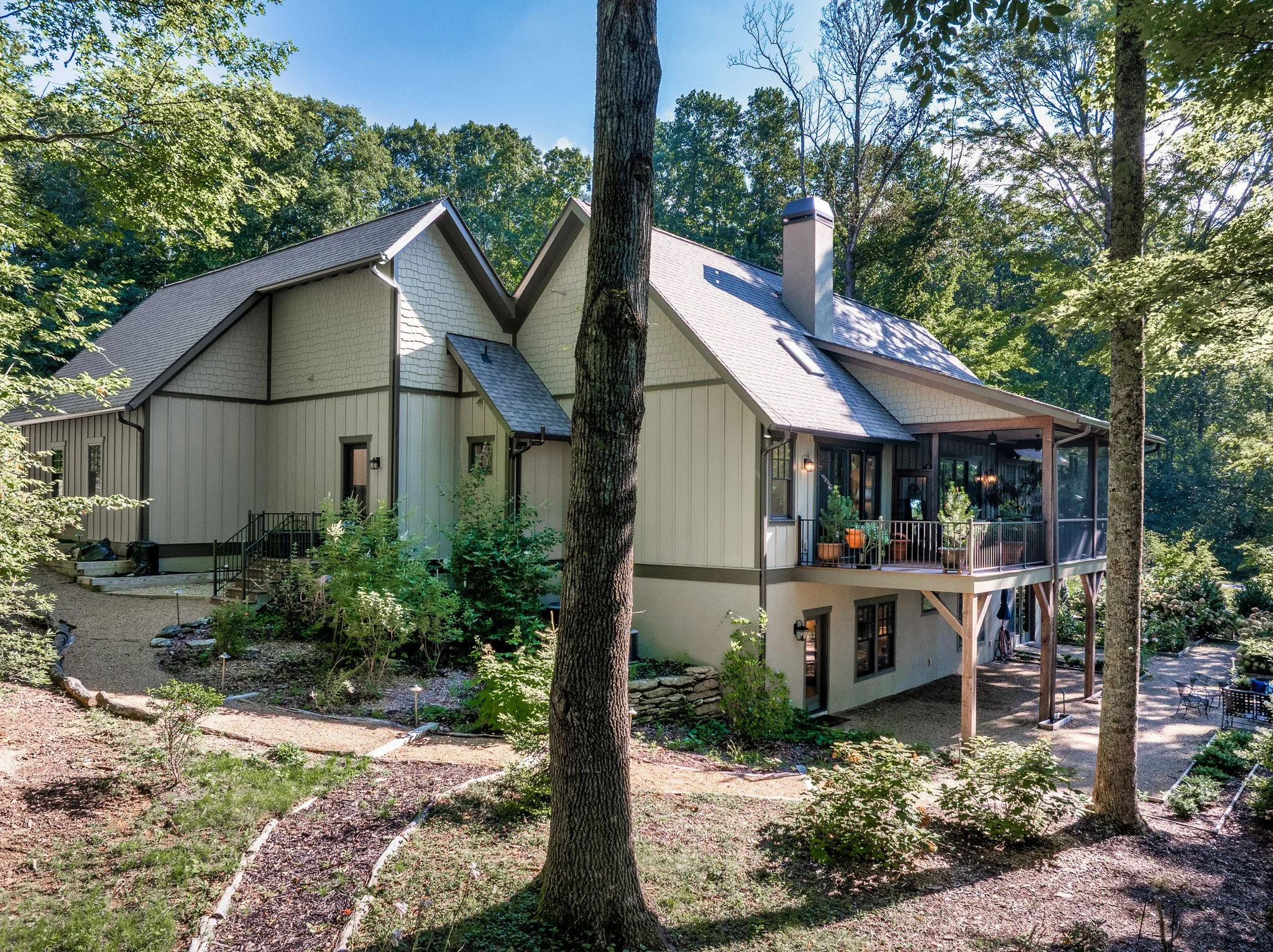 8 - 442 Autumn Sky - Real Estate Photography - MLS Sized - Skywalker Air .jpg.jpg.jpg