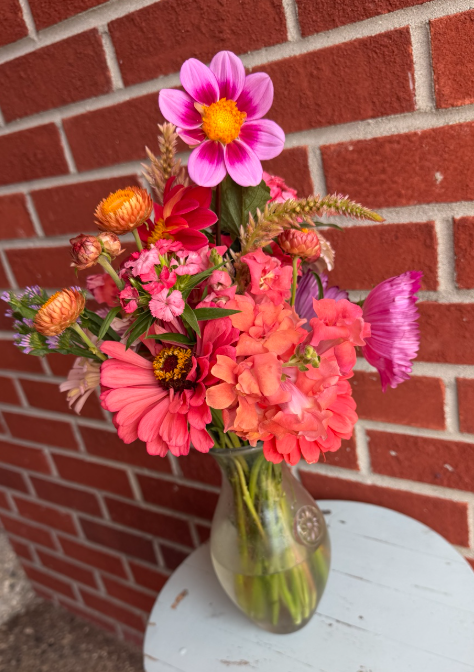 Medium Seasonal Jar Bouquet
