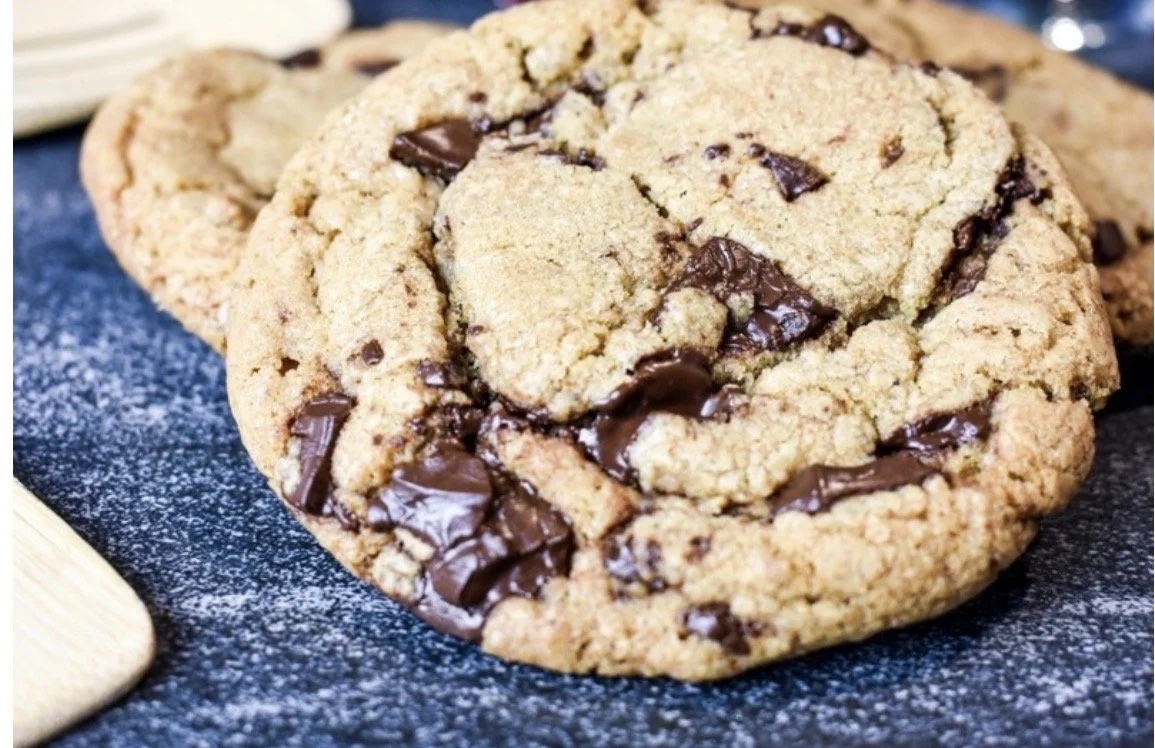 Chunk N' Roll Chocolate Chip Cookies- 6pk