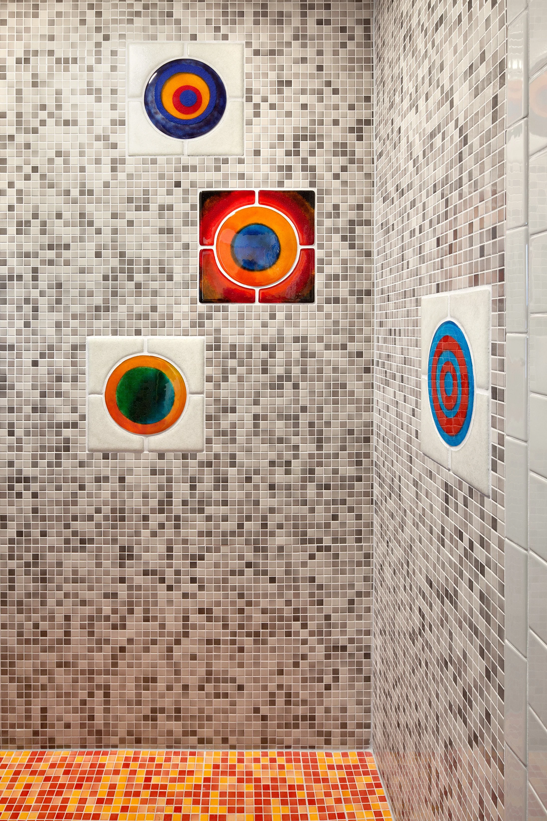 Shower, Devine Street Residence, San Antonio, Texas, 2009.