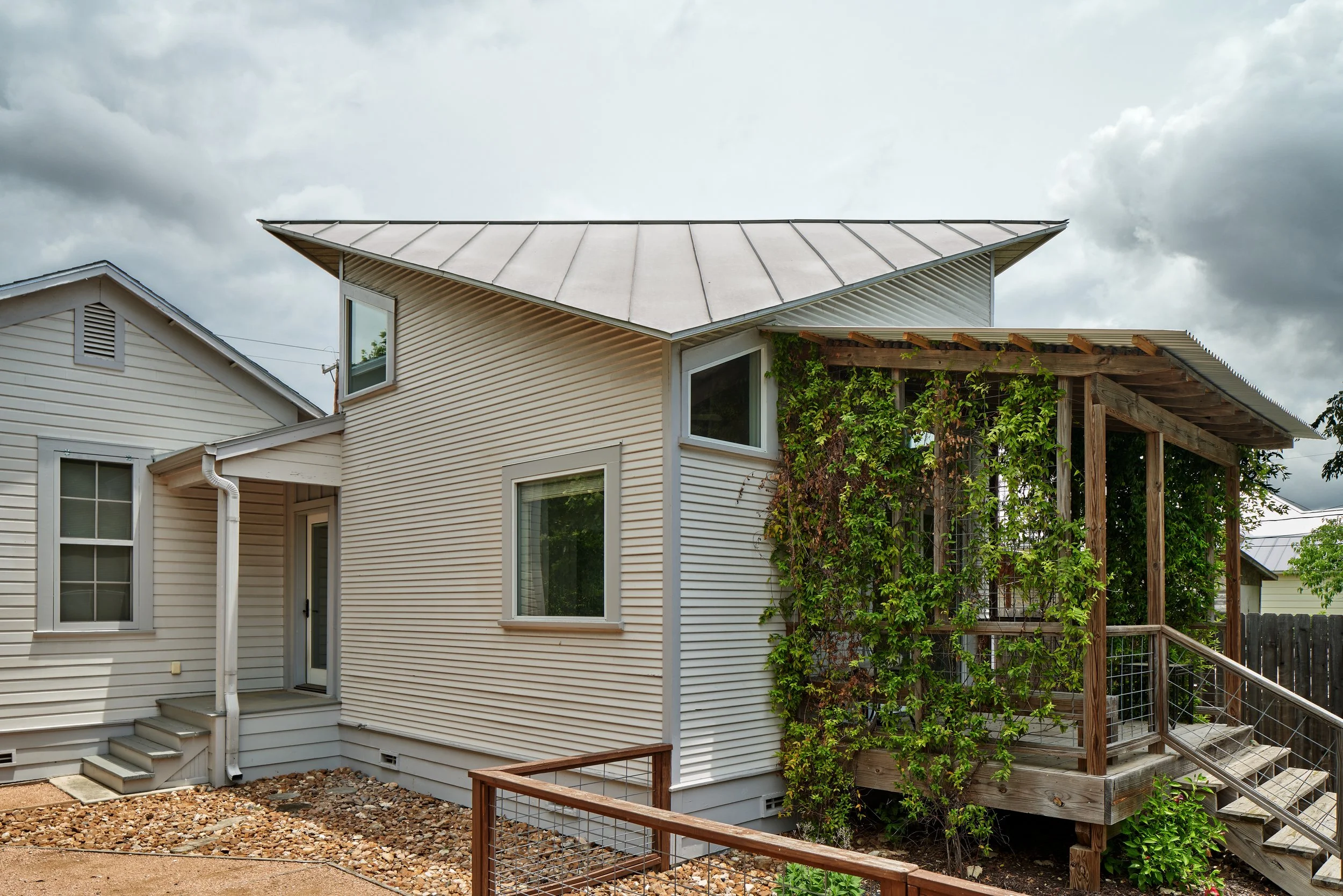 Rear Exterior View, Leigh Street House, San Antonio, Texas, 2010. Photo by Dror Baldinger