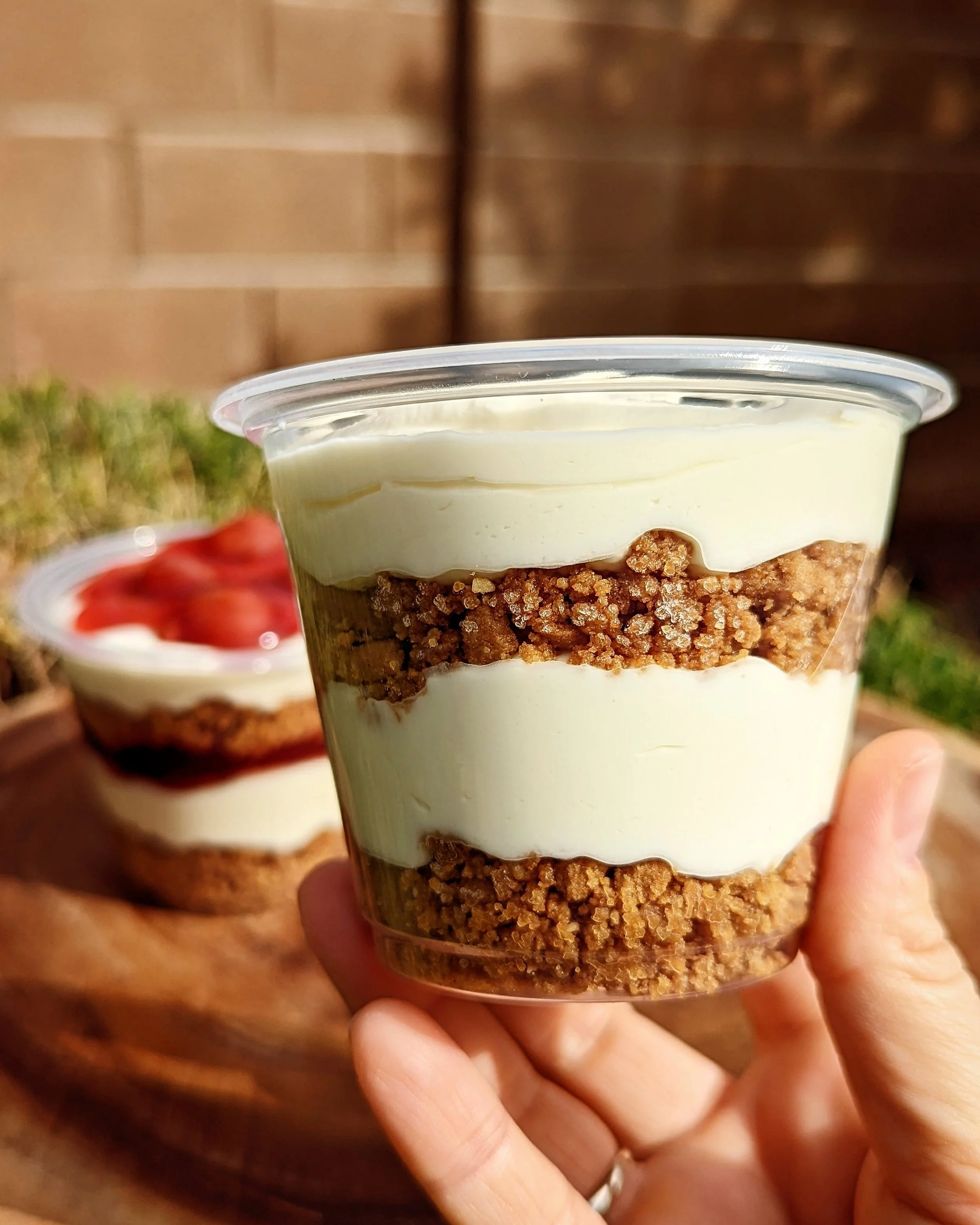 Cake Cups (4 pack)