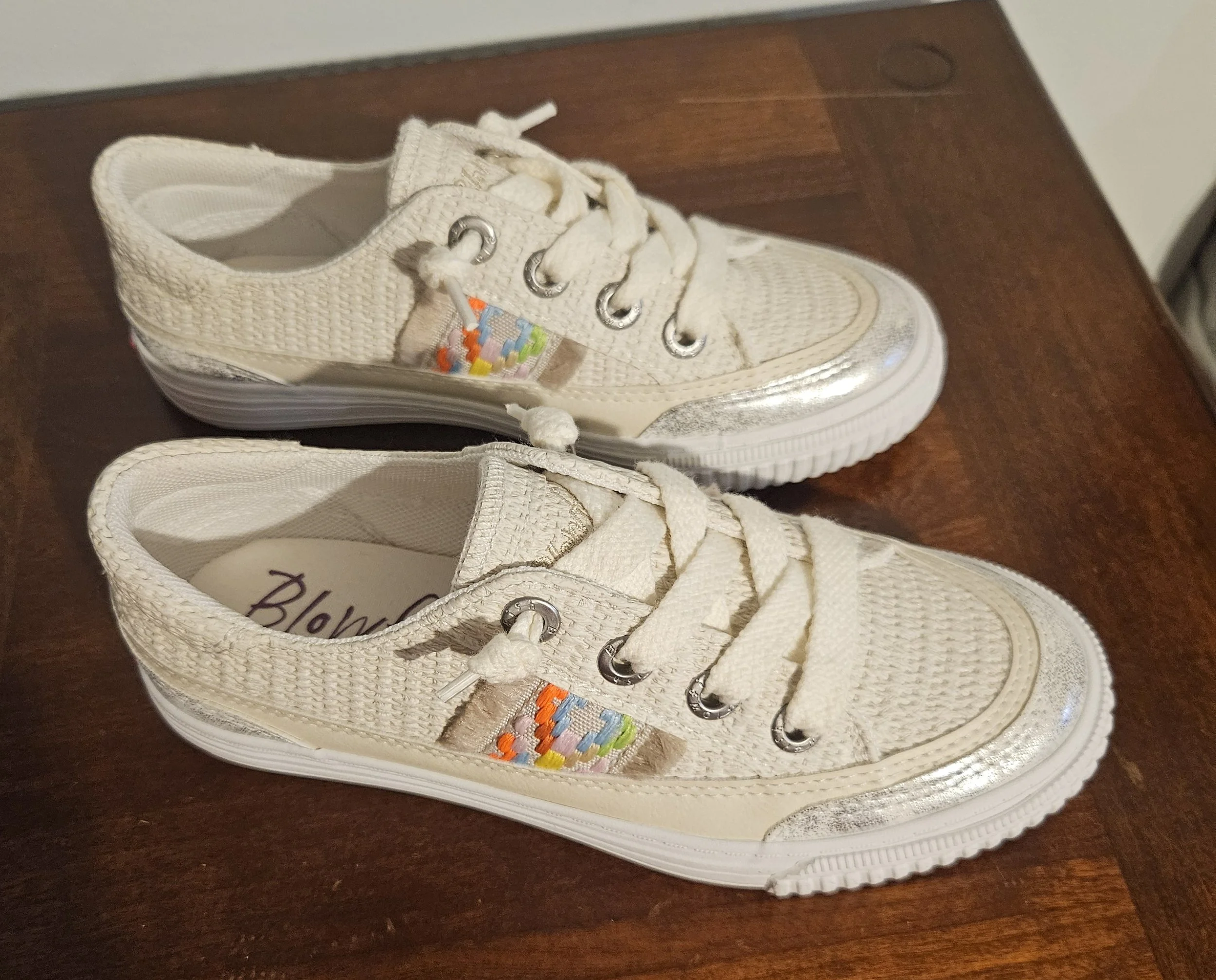 Girl's Size 2