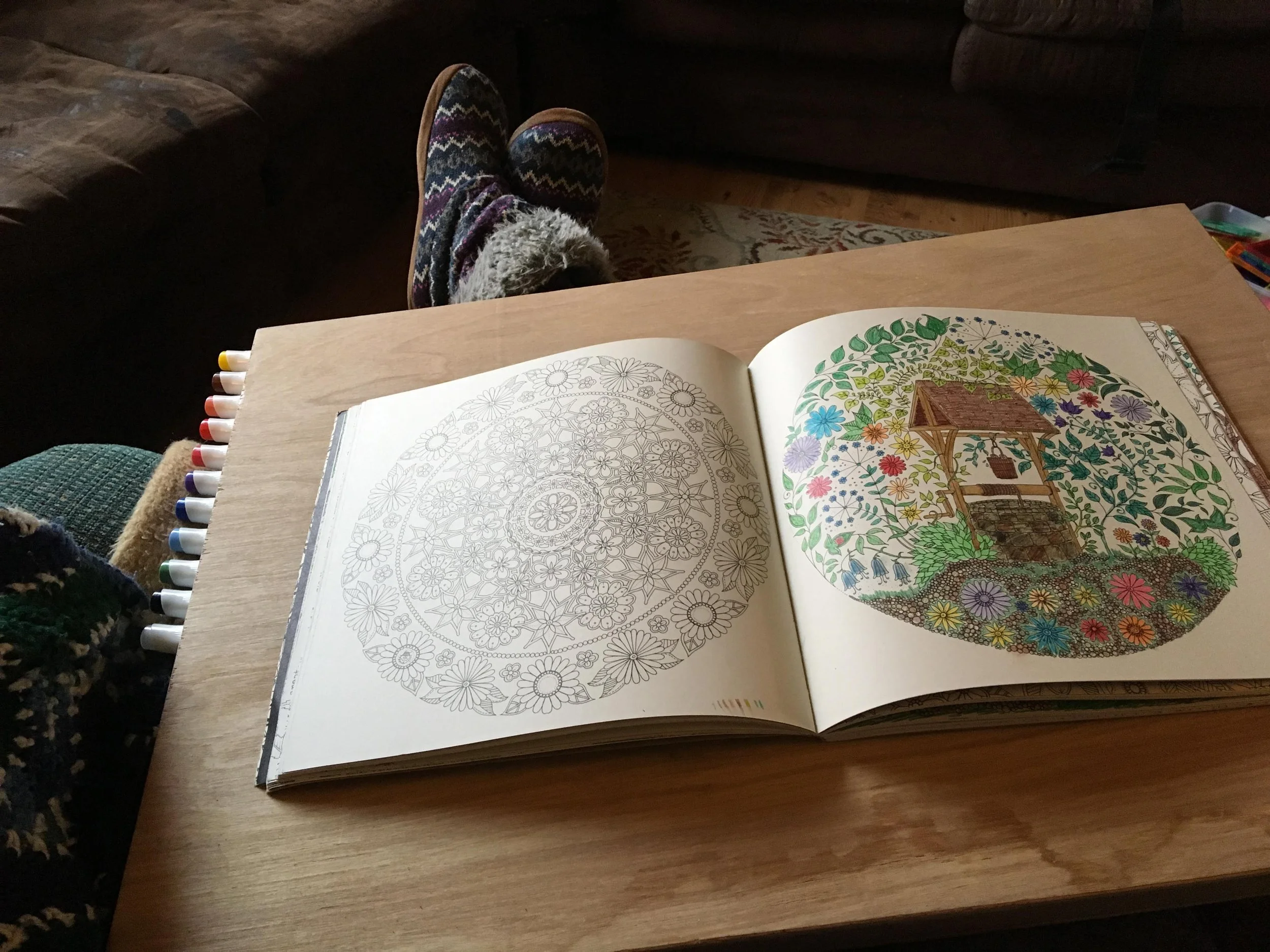 Coloring desk