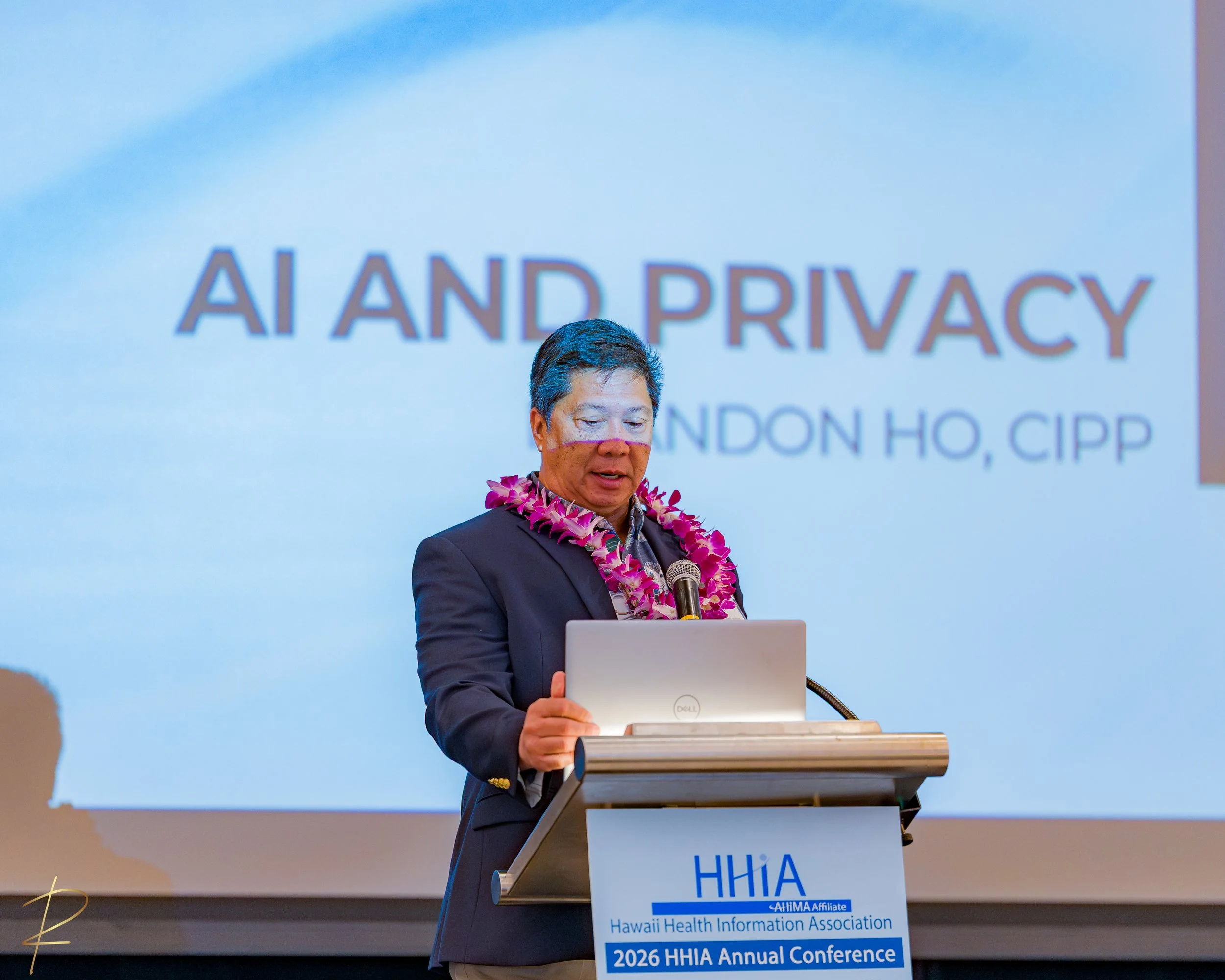 ROB03806.jpg