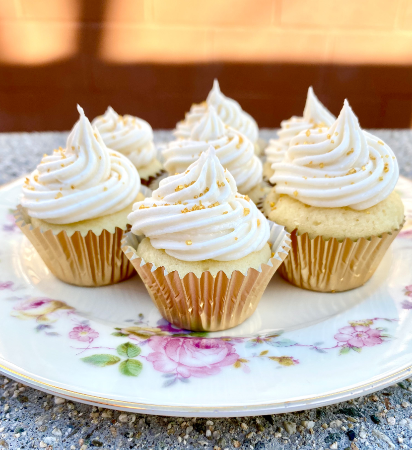 Mini Champagne Cupcakes