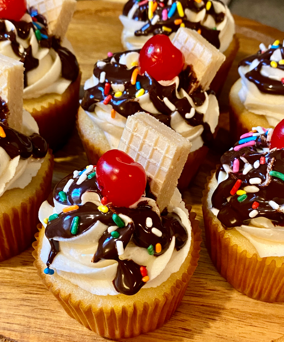 Ice Cream Sundae Cupcakes