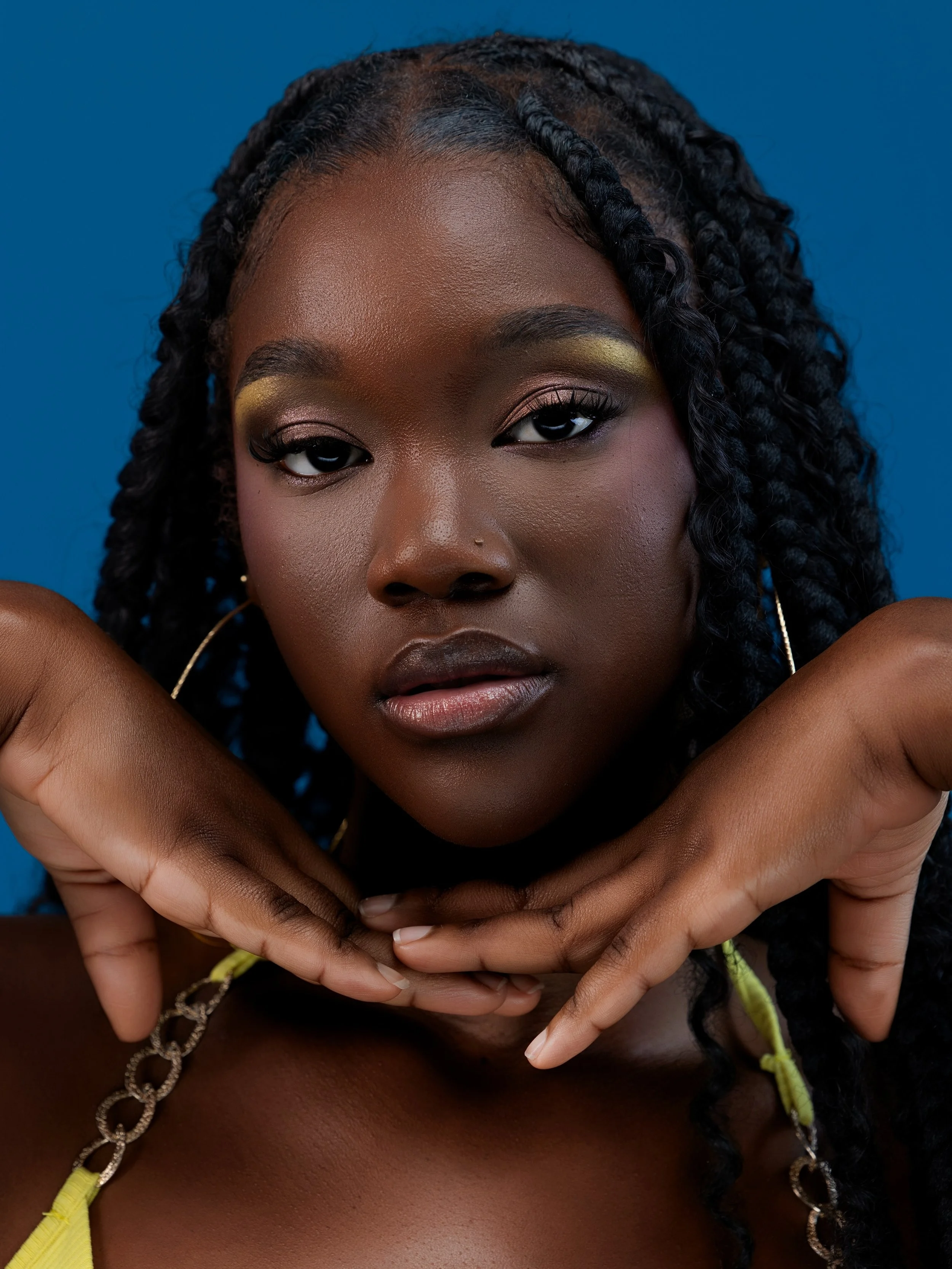 Glow, d&eacute;tail et mise en beaut&eacute; ✨

Mod&egrave;le : @iam_loodgy