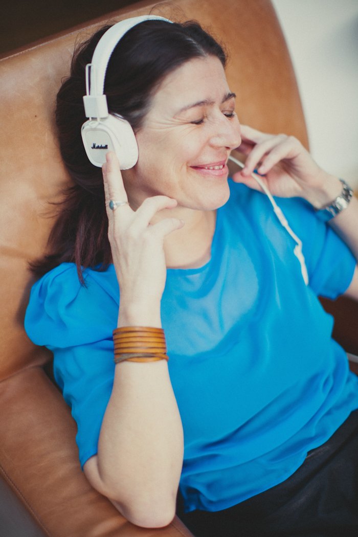 CR_HEADPHONES_2.jpg