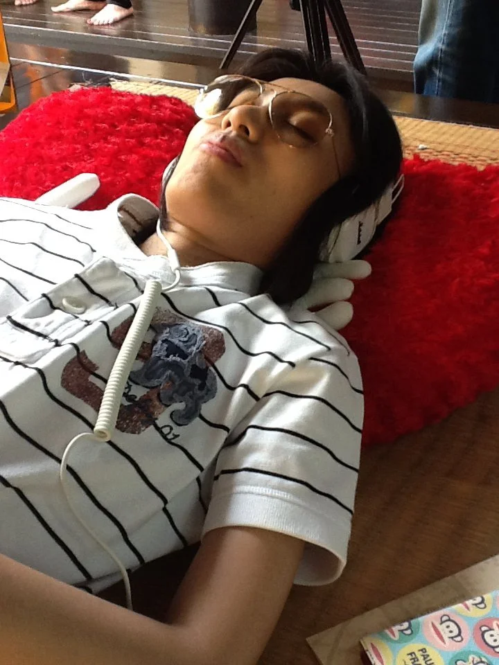 PLAYGROUND_HEADPHONES.jpg