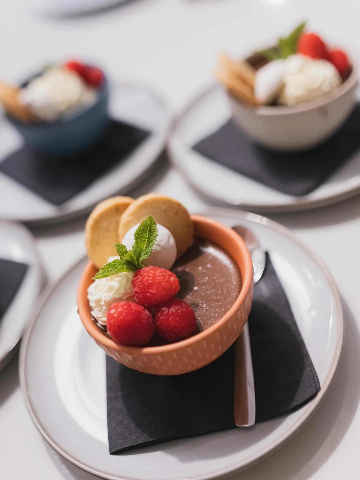 Cardamom scented pot au chocolat, blueberry meringue, lemon &amp; thyme shortbread. Old school classic. Huge thanks to the very talented @imogenovertonphotography for the pic.  Menus are always tailored to you and your guests.

📩 Message me if you&r