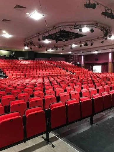YEOVIL - The Westlands Centre 