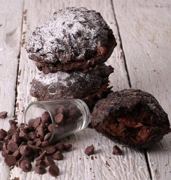 TheDoughCollective_FB_Doughnuts2.jpg
