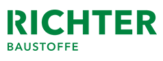 Das Bild zeigt das Logo von Richter Baustoffe mit grüner Schrift auf weißem Hintergrund.