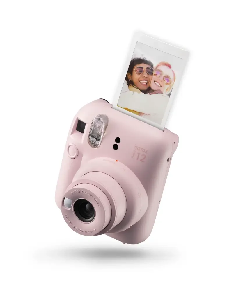 A small machine for waiting. On the Fujifilm Instax Mini