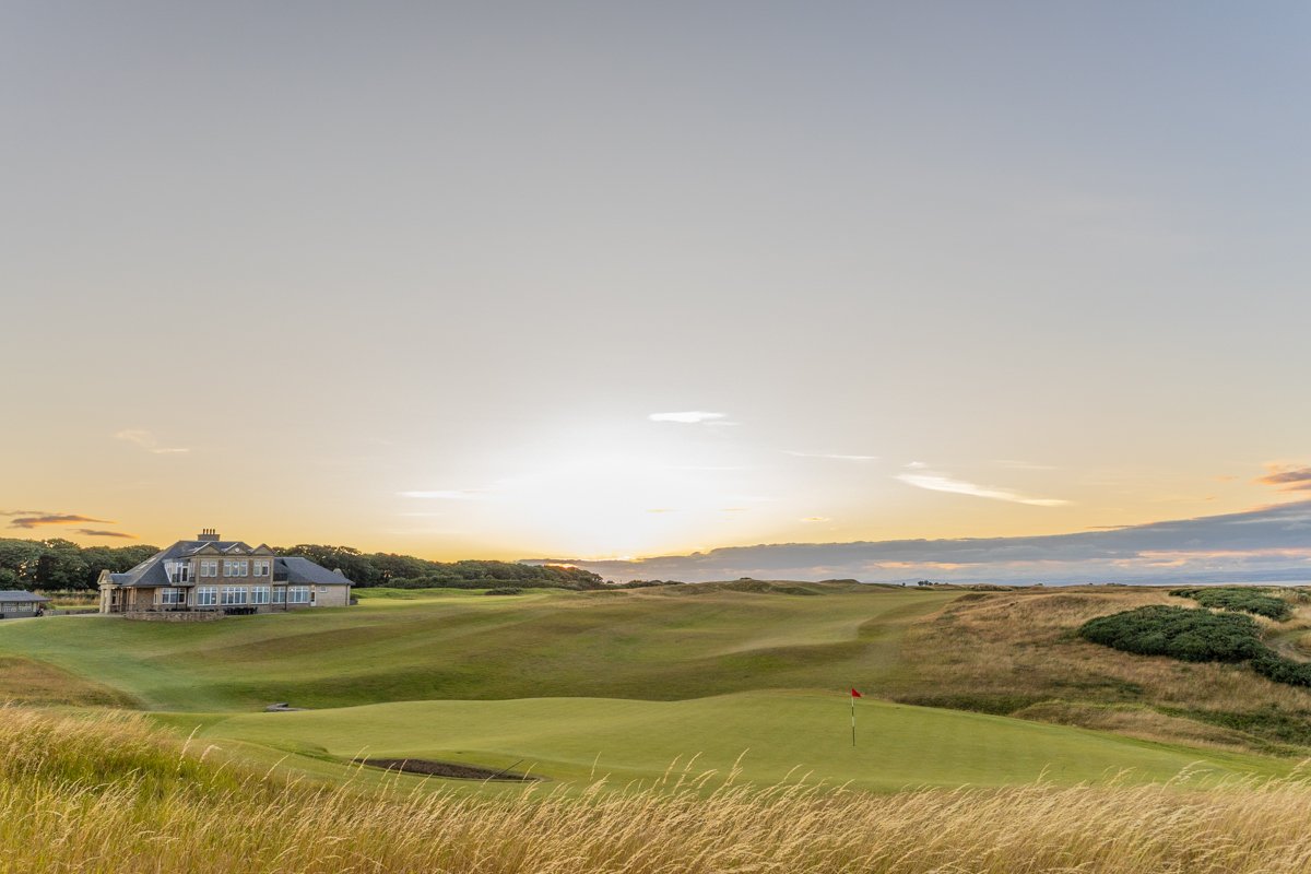 Kingsbarns 18th Green & Clubhouse.jpg