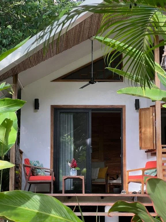 private accommodation at solo retreat