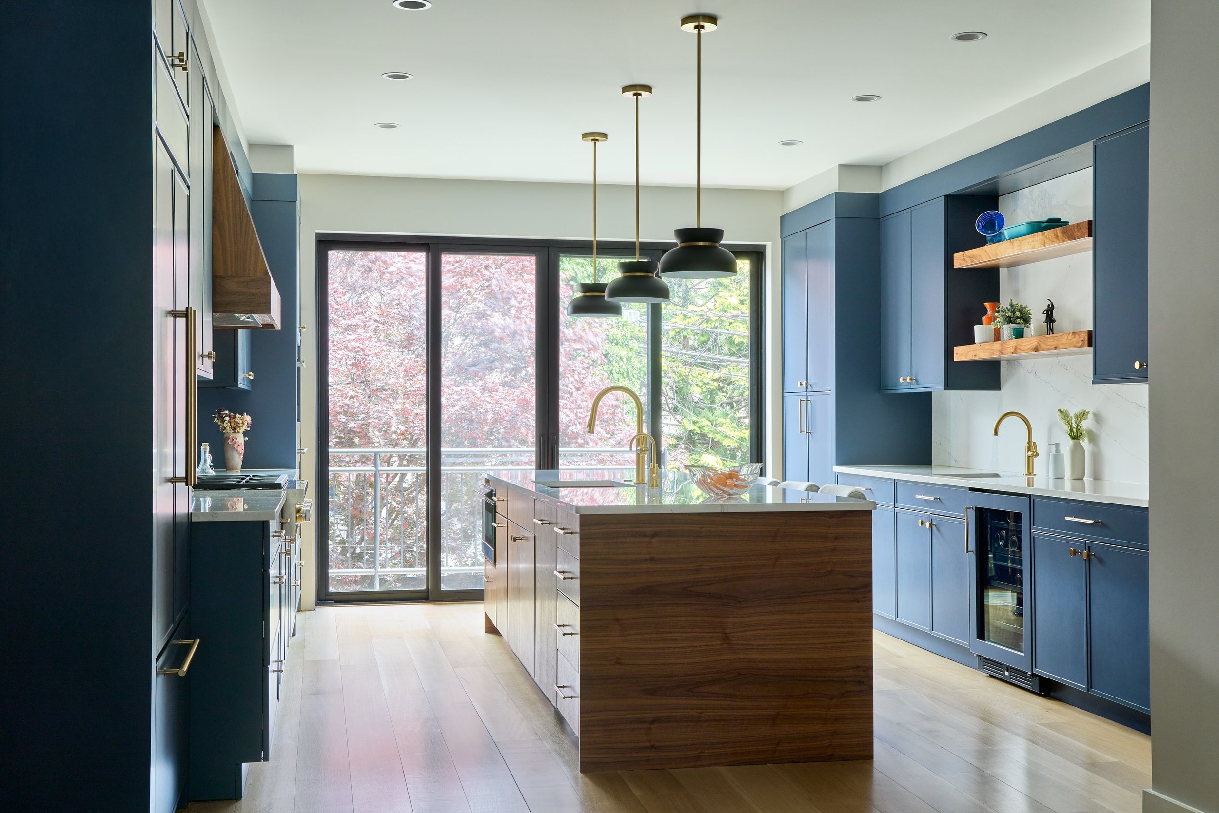 01-kitchen-navy-cabinets-walnut-island-nyc.jpg