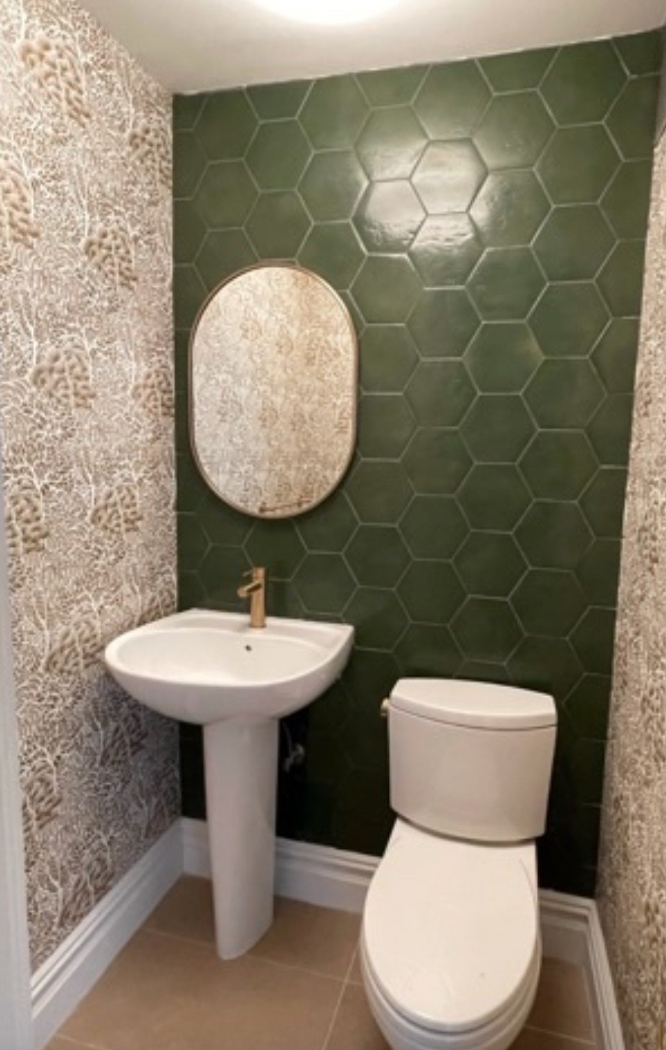17-powder-room-green-vanity-nyc.jpg