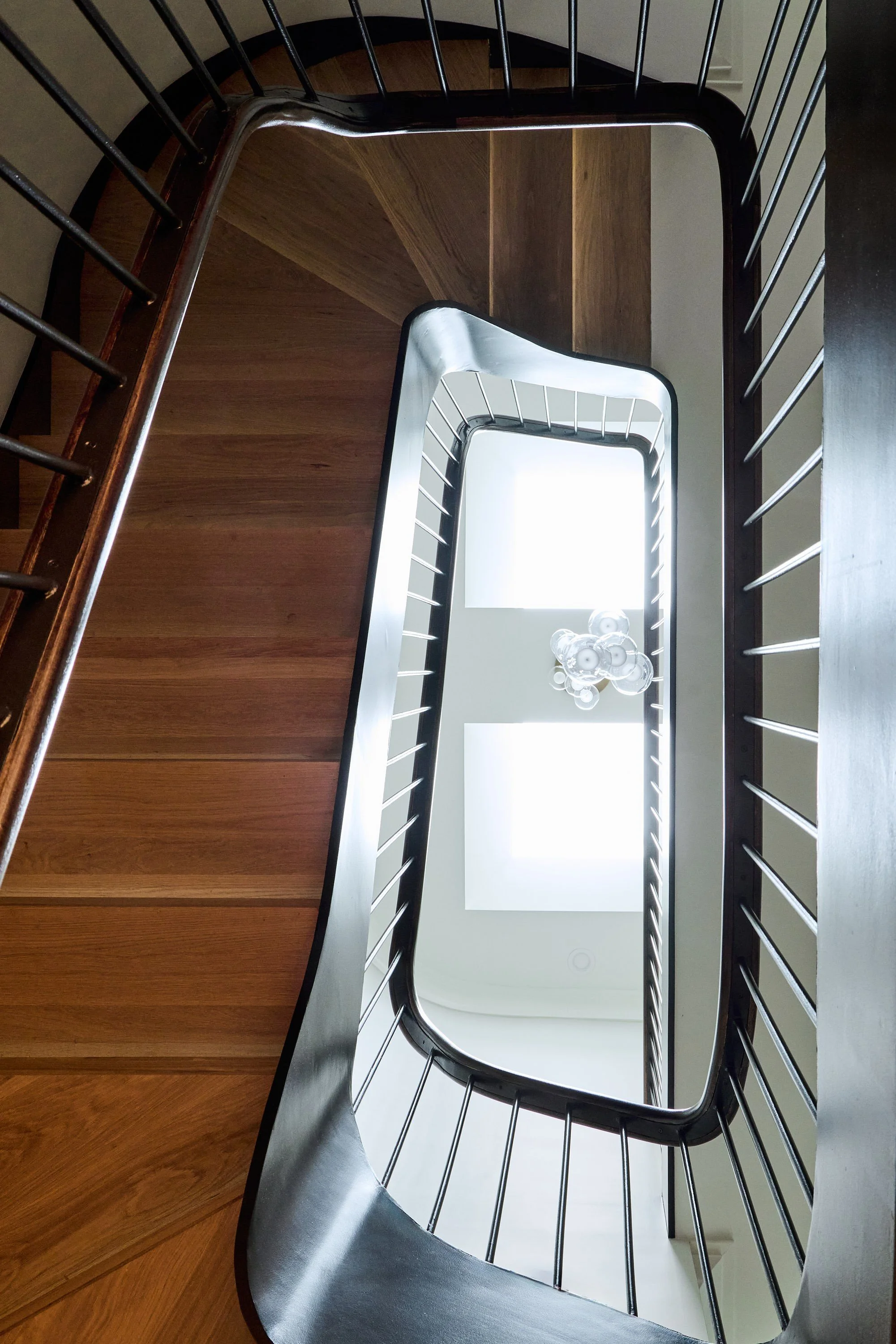 06-staircase-walnut-overhead-view-nyc.jpg