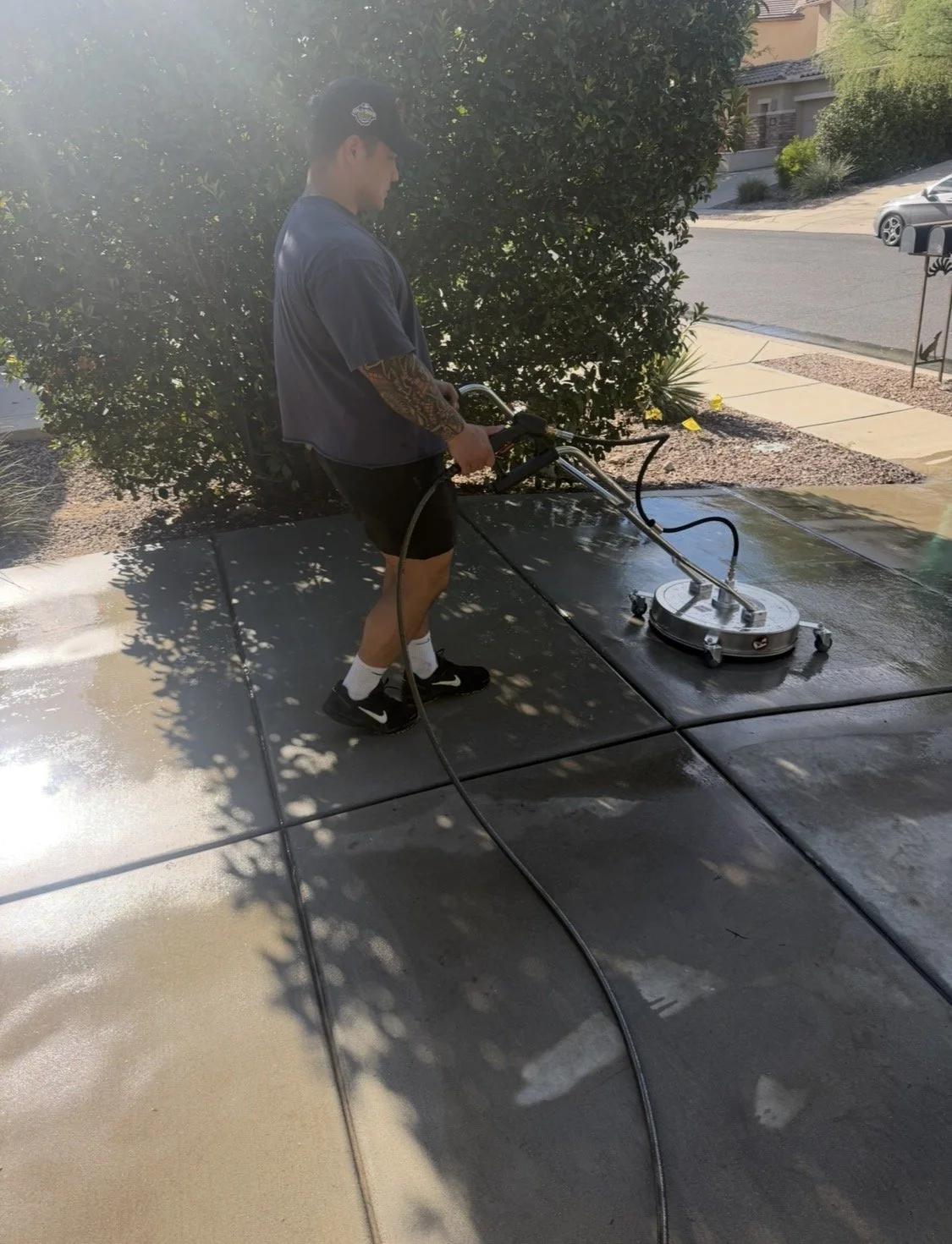 Driveway montelupo.jpg
