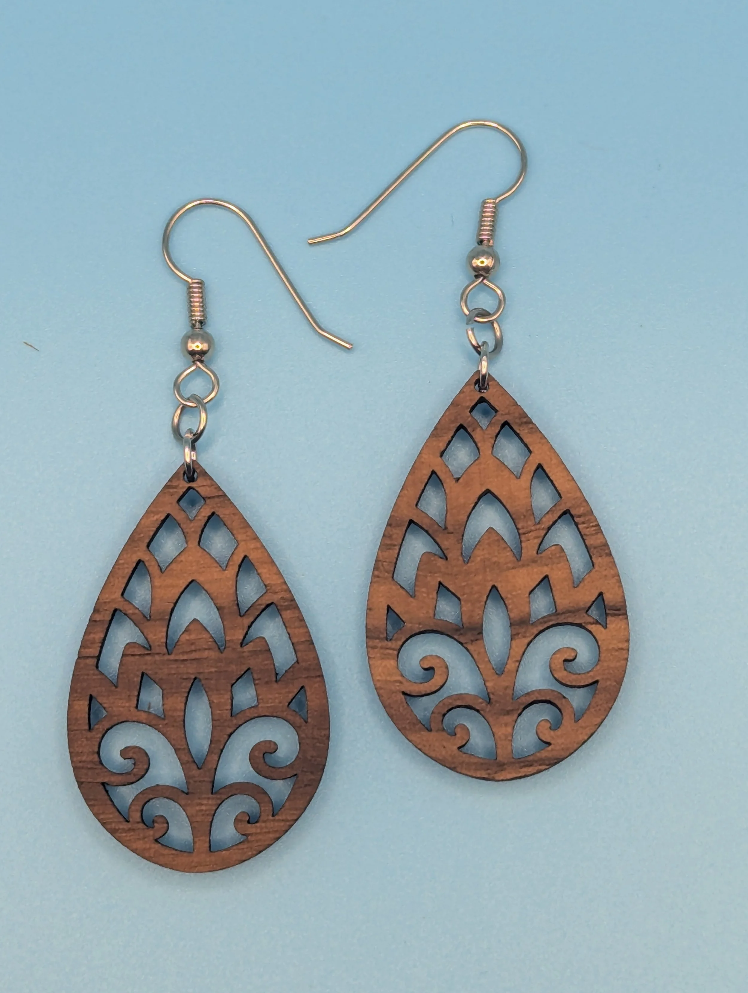 Teardrop 1 - Walnut.jpg