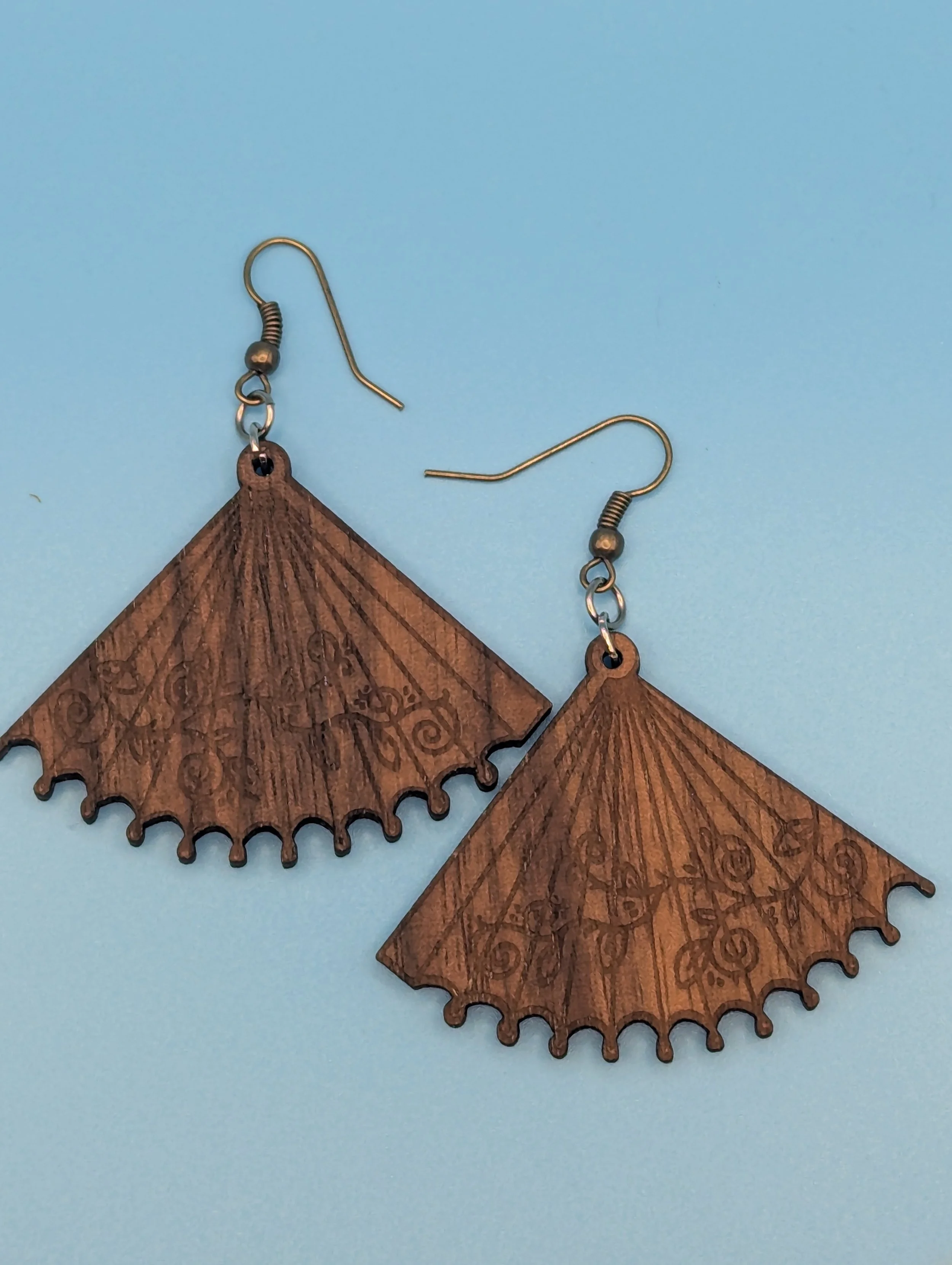 Fan 1 - Walnut.jpg
