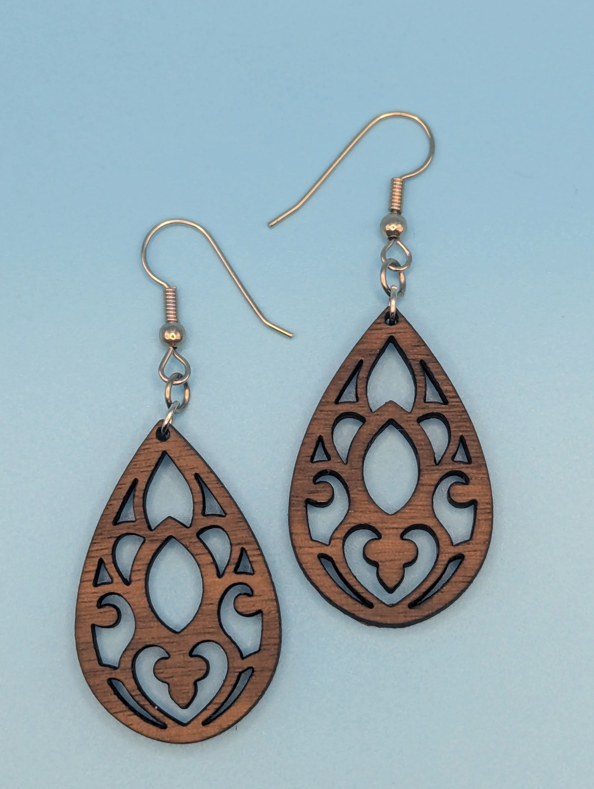 Teardrop 3 - Walnut.jpg