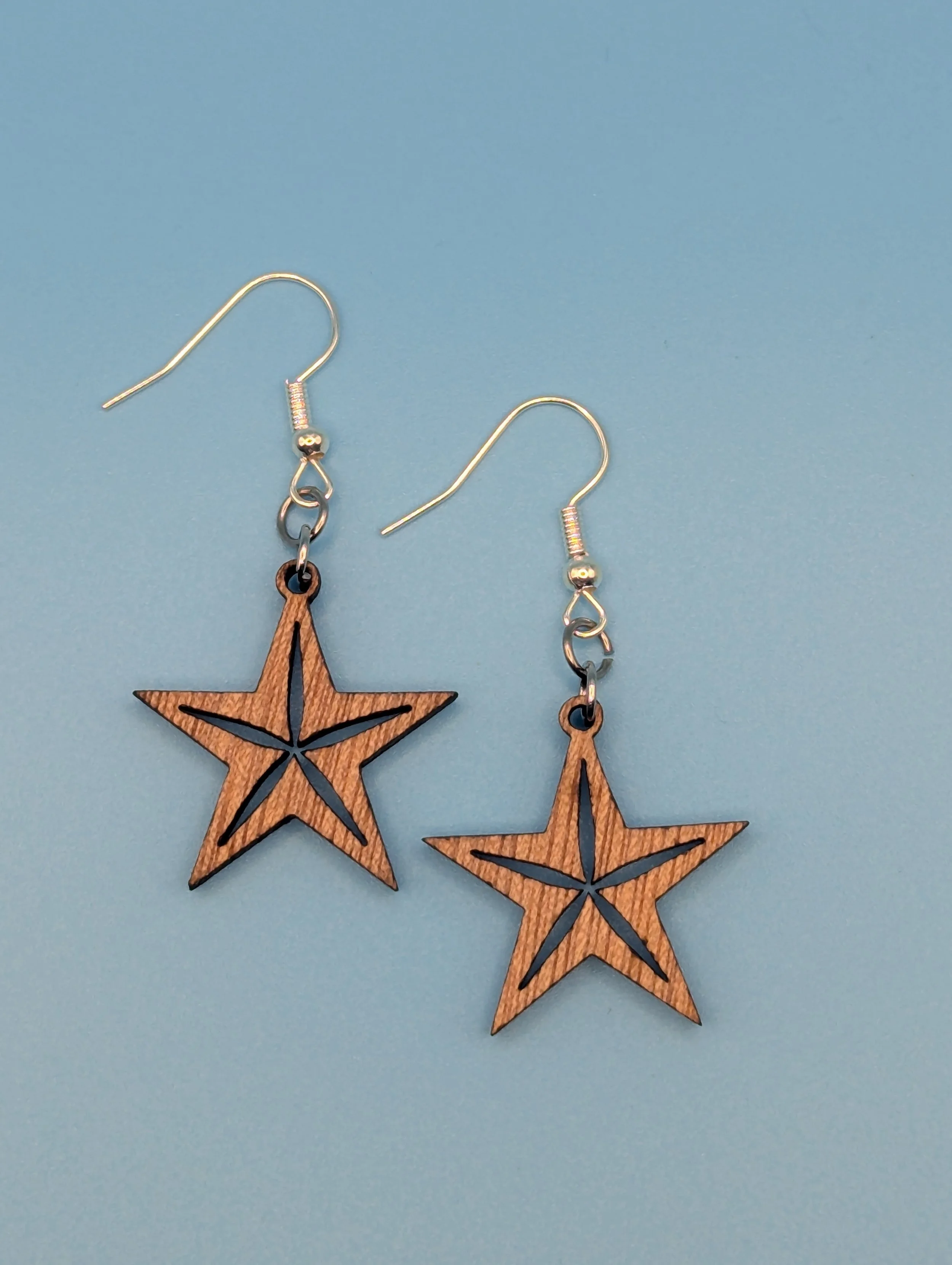 Star 1 - Okoume.jpg
