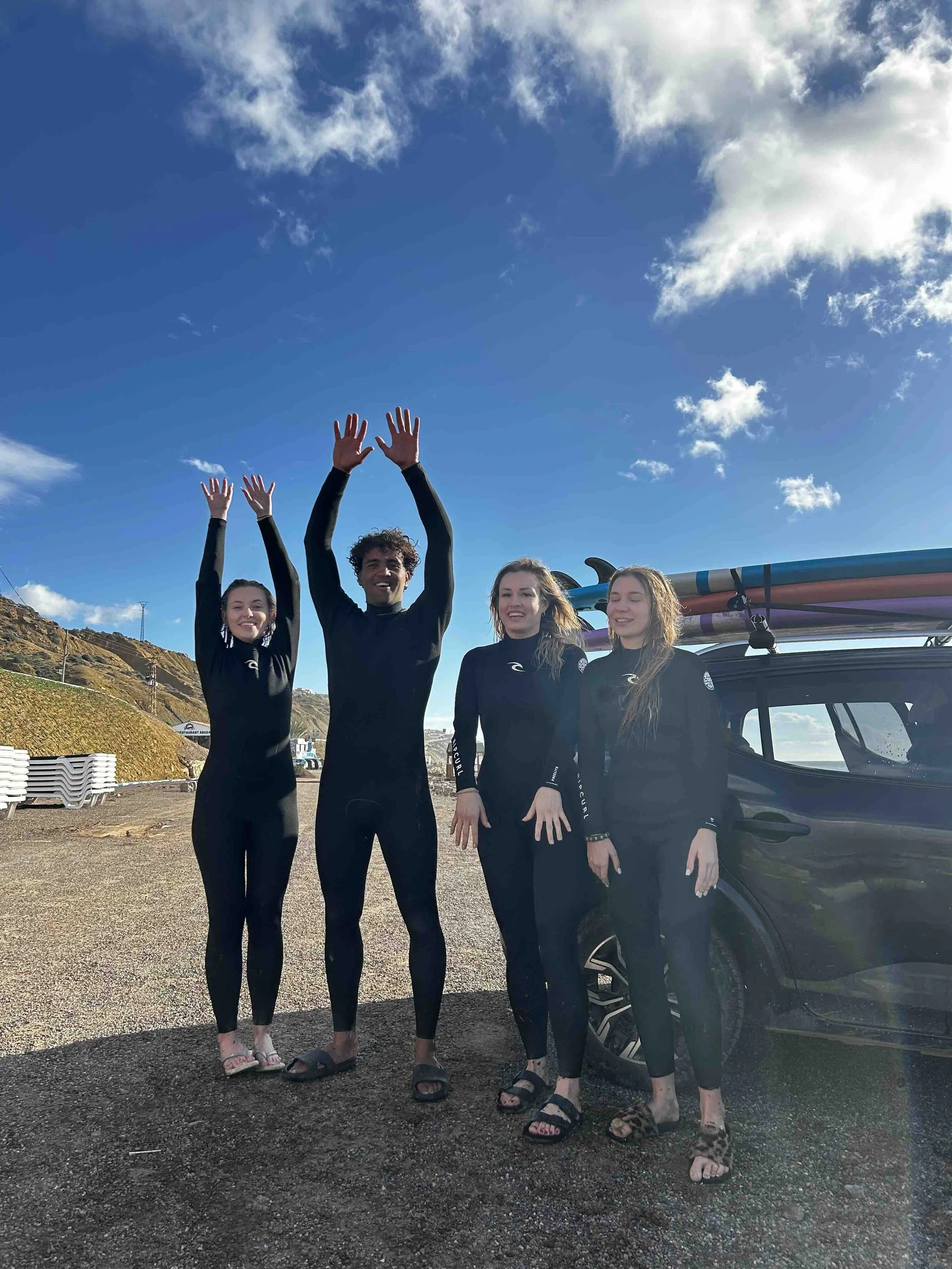 surf-group-lesson-1.jpg
