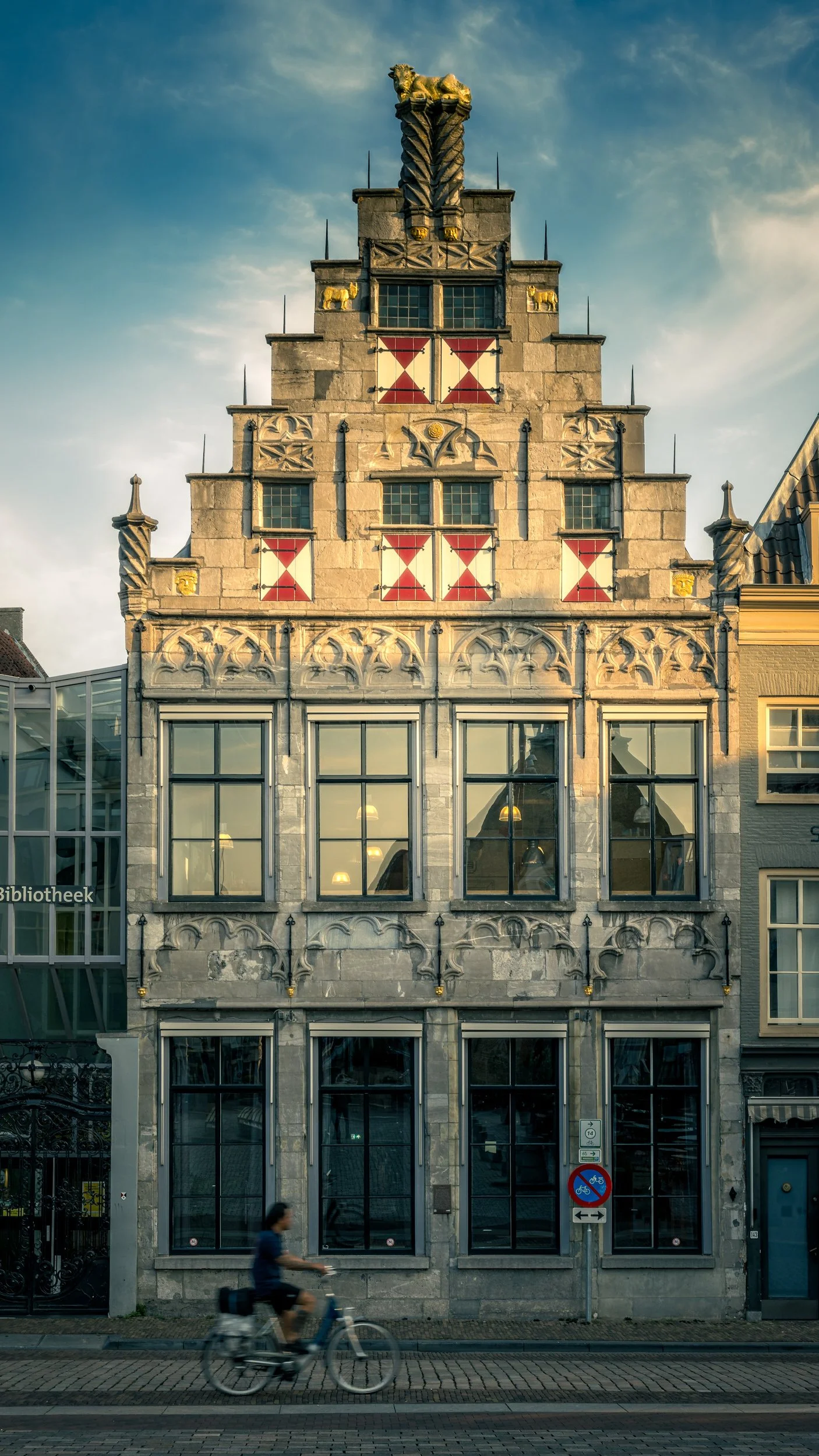 Dordtrecht AanZet - City Library.jpg.jpg